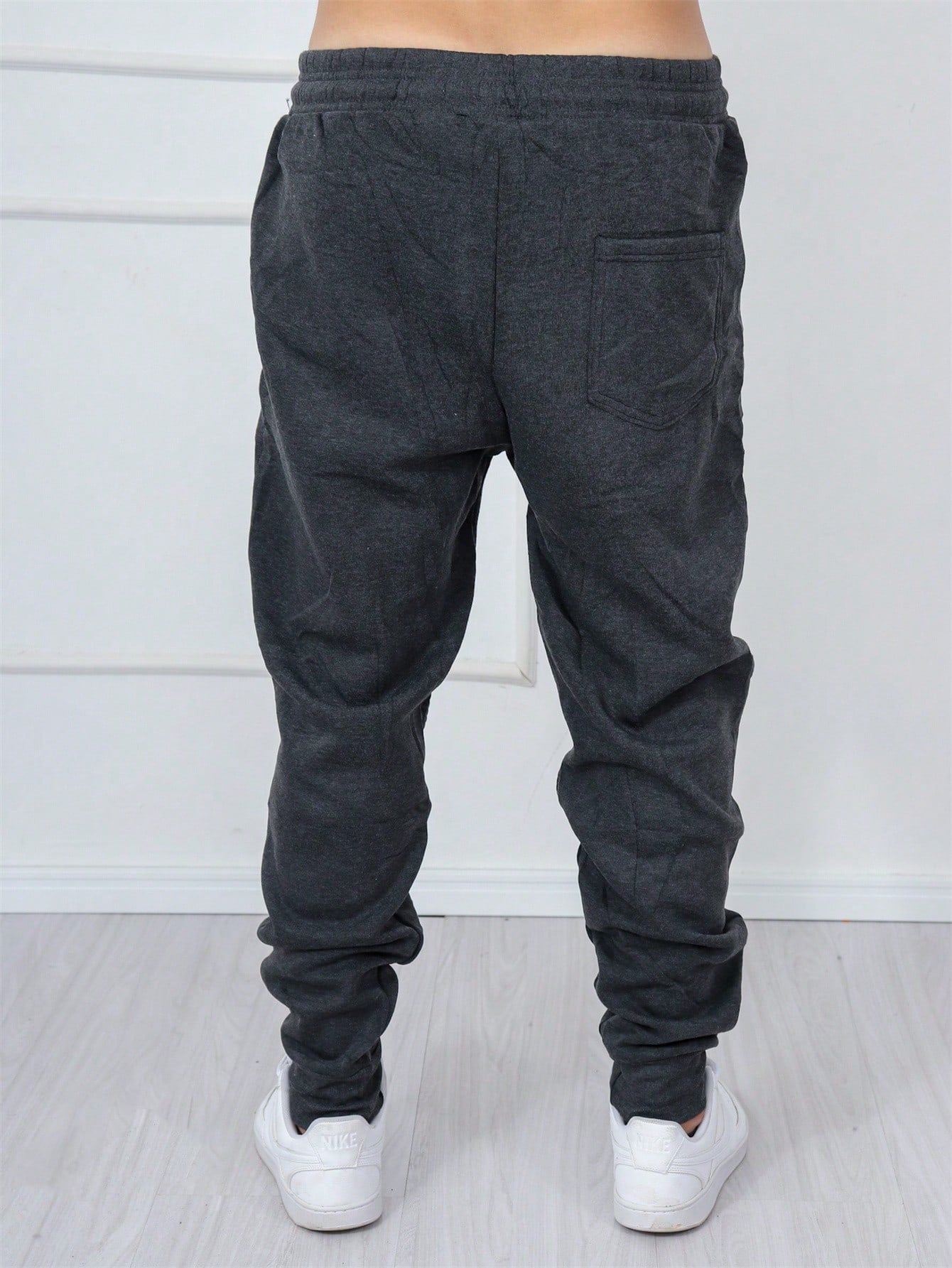 Calça Masculina Jogger Com Zíper E Design Confortável Calça Masculina Jogger Com Zíper E Design Confortável