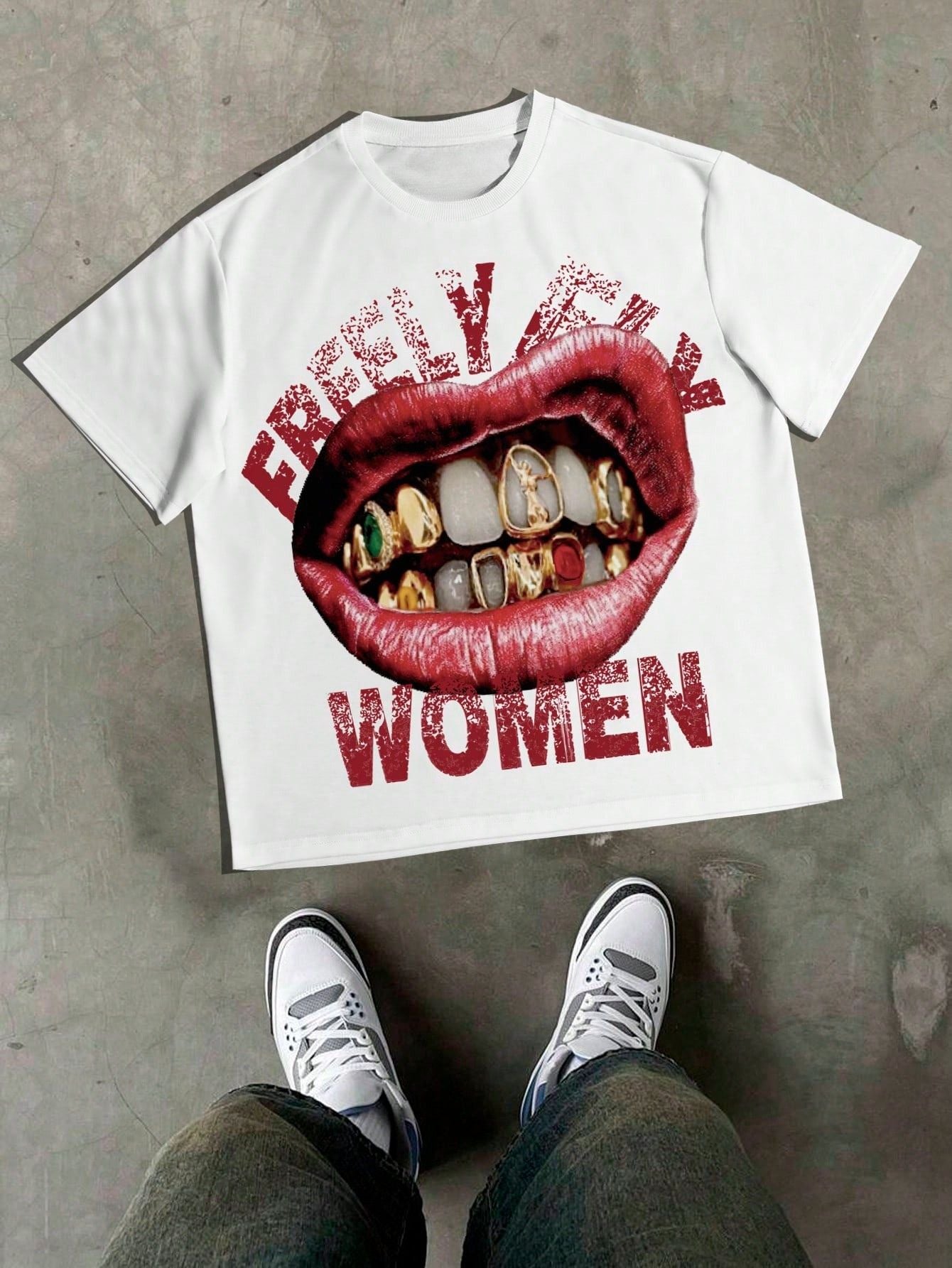 Camiseta Masculina Oversized Estampa Boca Dentes Dourados Branco / PP Camiseta Masculina Oversized Estampa Boca Dentes