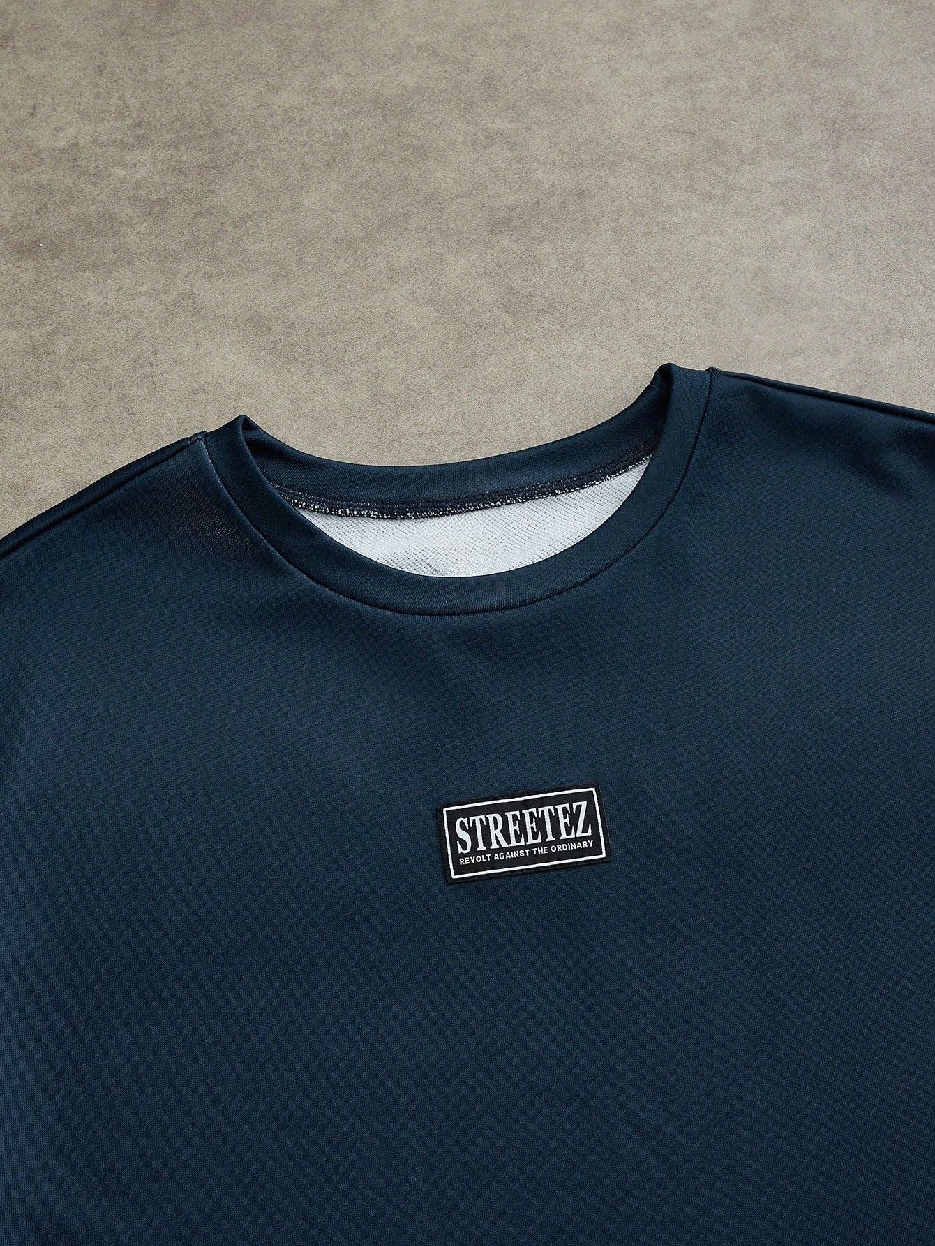 Camiseta Masculina Oversized Estampa Tolerance Religiosa Camiseta Masculina Oversized Estampa Tolerance Religiosa