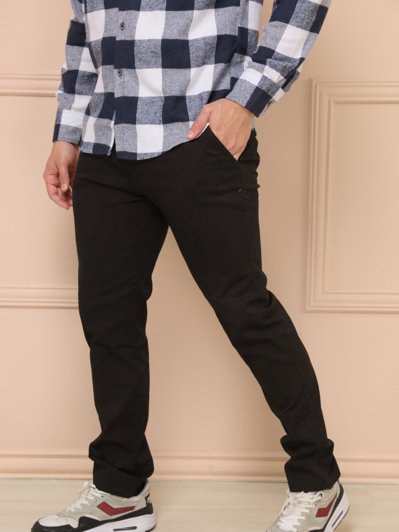 Calça Masculina Social Slim Fit Com Tecido Stretch E Corte Ajustado Preto / PP Calça Masculina Social Slim Fit Com