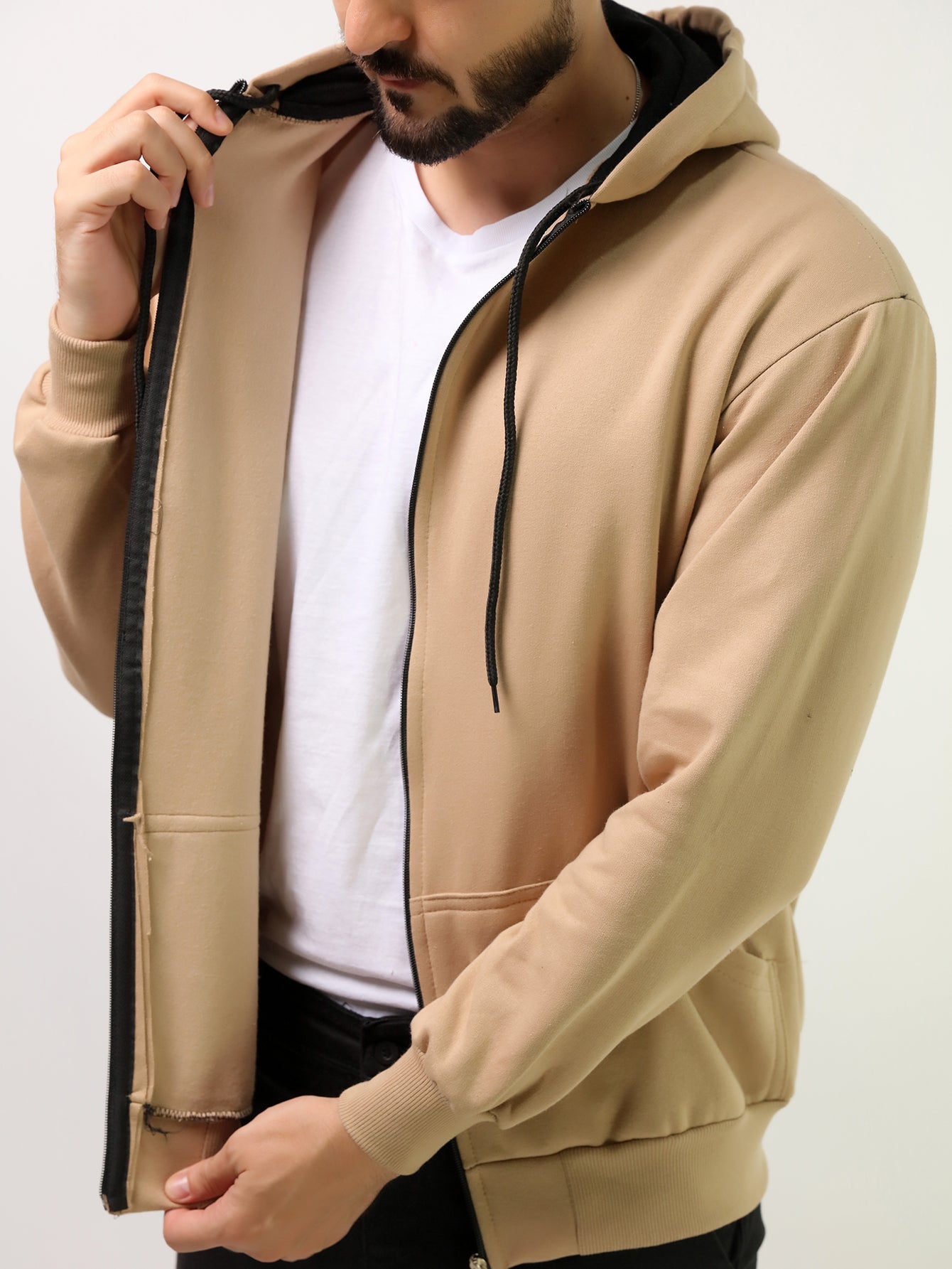 Moletom Masculino Com Capuz E Zíper Frontal Moletom Masculino Com Capuz E Zíper Frontal