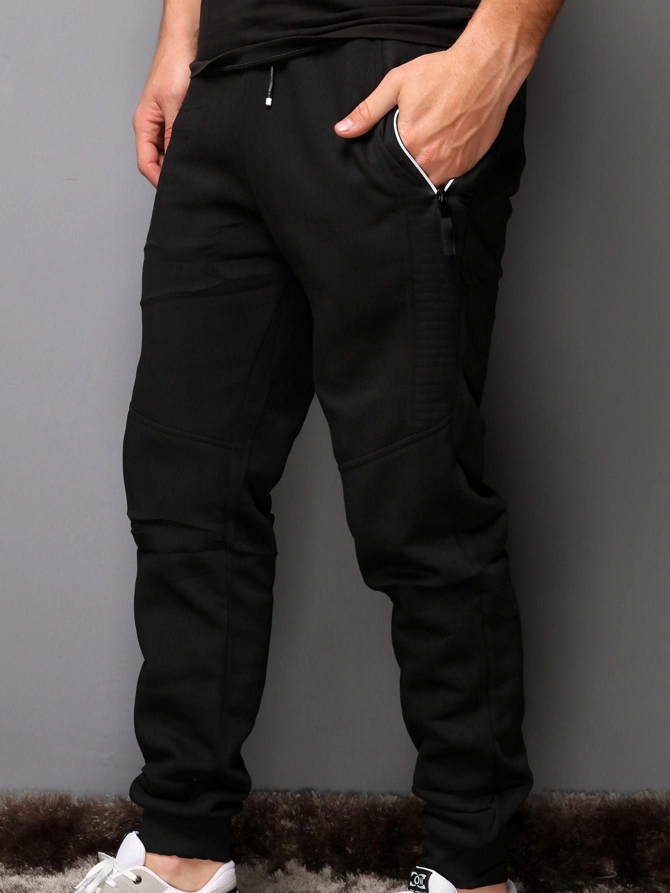 Calça Masculina Jogger Com Zíper Lateral E Estilo Casual Preto / PP Calça Masculina Jogger Com Zíper Lateral E Estilo