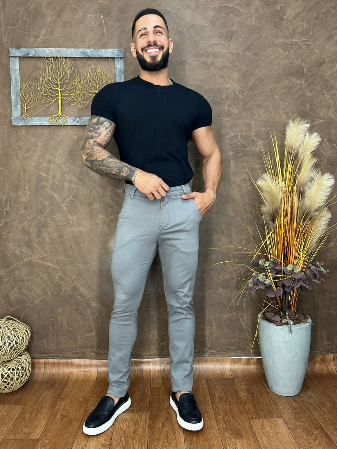 Calça Masculina Jeans Slim Fit Costura Contrastante E Lavagem Atual Calça Masculina Jeans Slim Fit Costura Contrastante