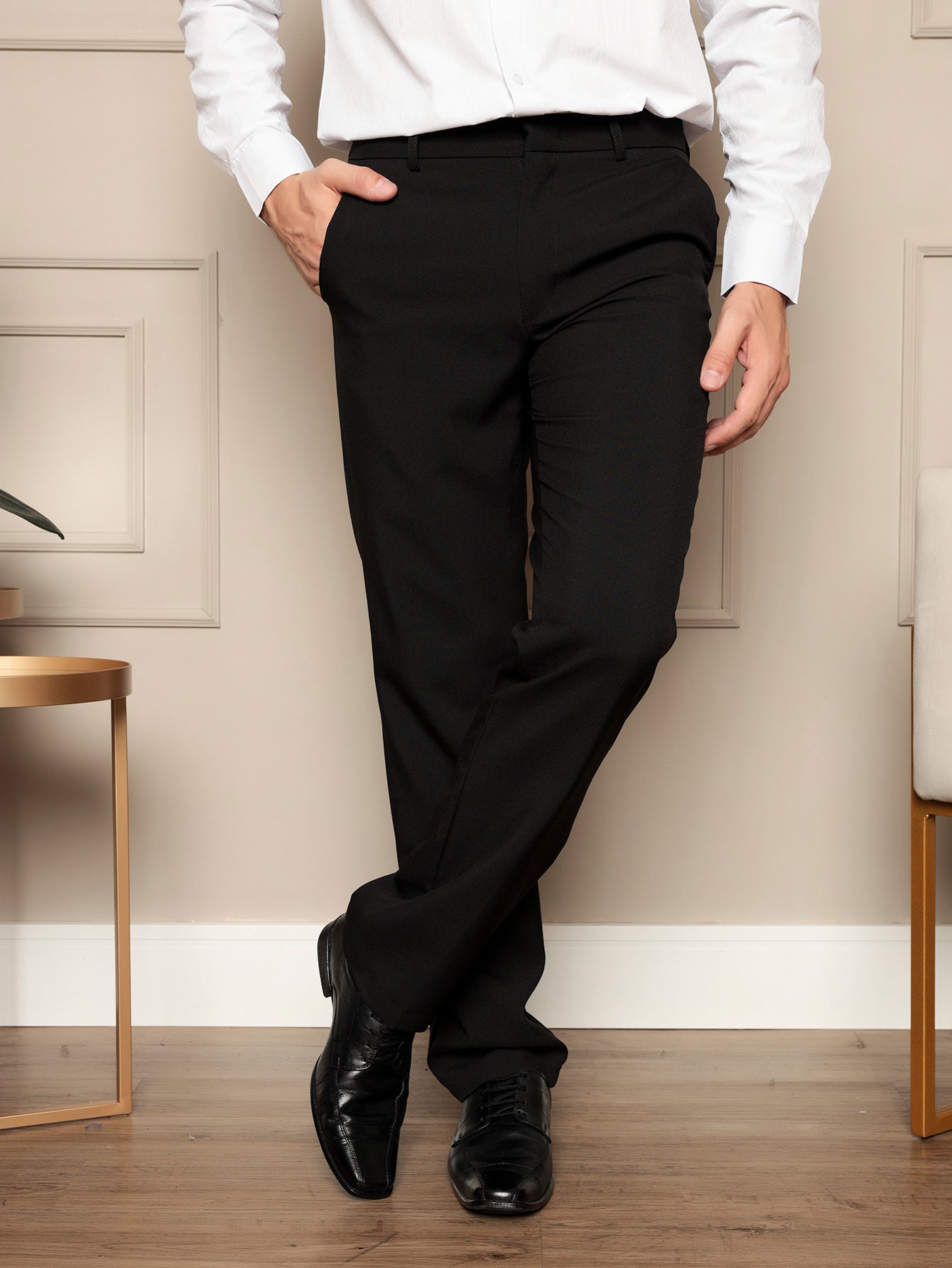 Calça Masculina Social Slim Fit Com Cós E Bolso Lateral Calça Masculina Social Slim Fit Com Cós E Bolso Lateral