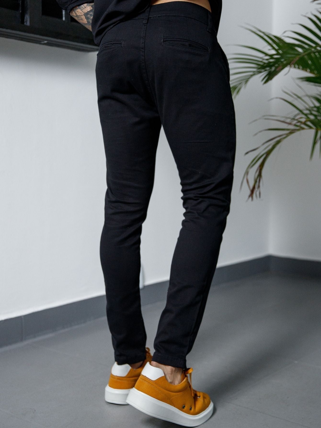 Calça Masculina Jeans Slim Fit Com Design Moderno E Ajuste Perfeito Calça Masculina Jeans Slim Fit Com Design Moderno E