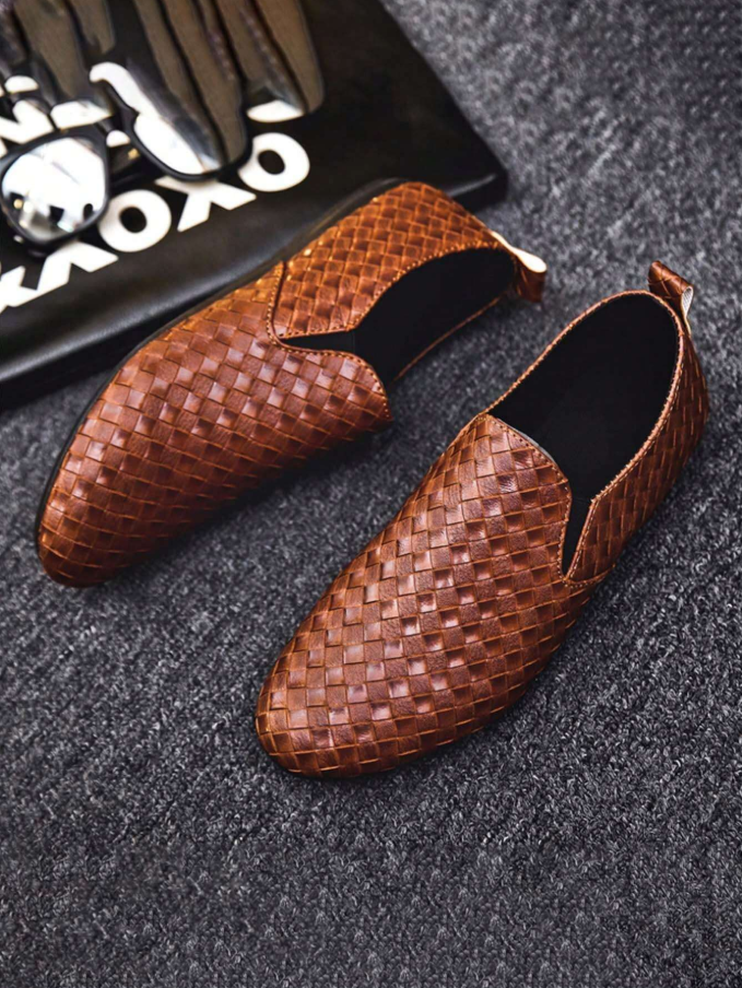 Sapato Masculino Slip-On Texturizado Estilo Elegante Castanho / 36 Sapato Masculino Slip-On Texturizado Estilo Elegante
