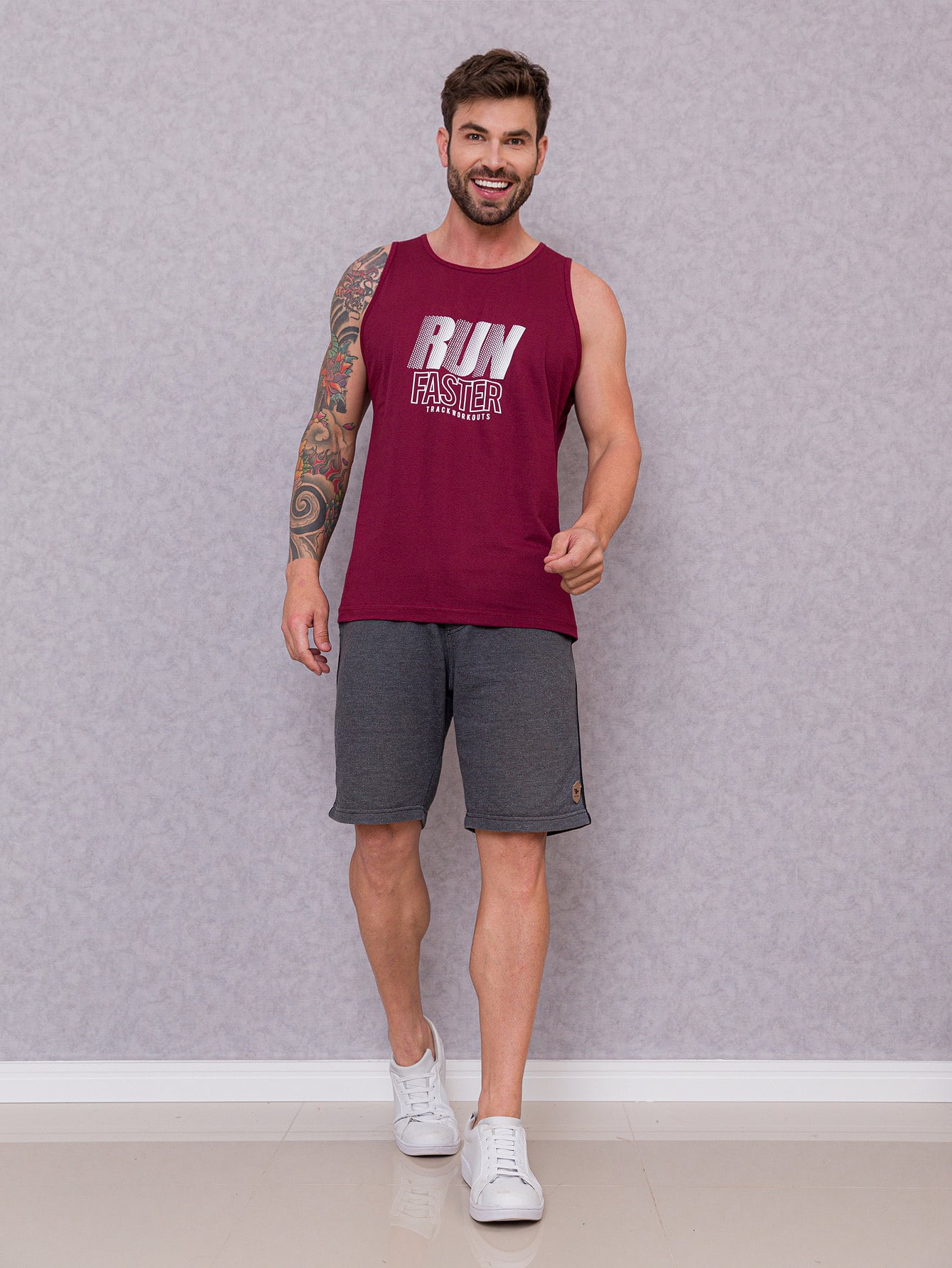 Camiseta Regata Masculina Casual Tecido Leve Caimento Perfeito Camiseta Regata Masculina Casual Tecido Leve Caimento