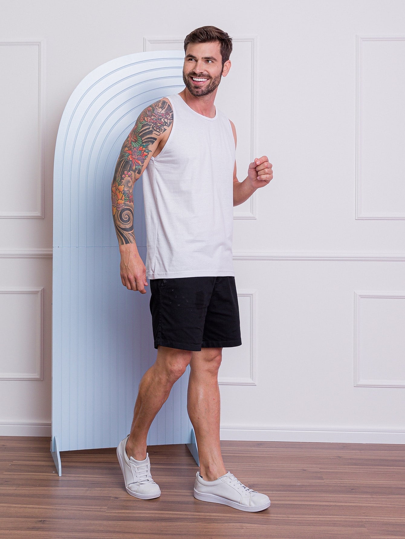 Camiseta Regata Masculina Básica Design Clean Estilo Casual Camiseta Regata Masculina Básica Design Clean Estilo Casual