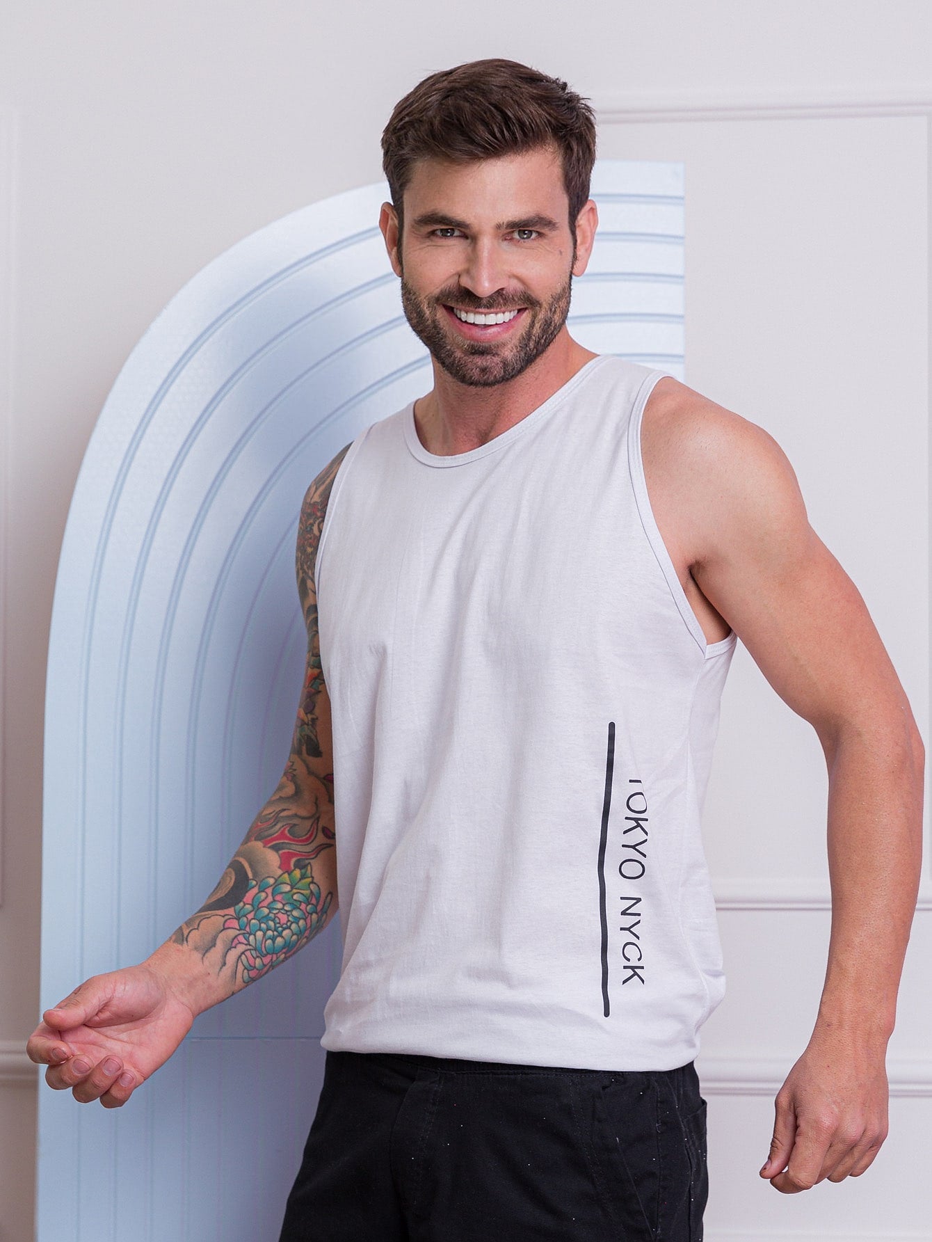 Camiseta Regata Masculina Básica Design Clean Estilo Casual Branco / PP Camiseta Regata Masculina Básica Design Clean