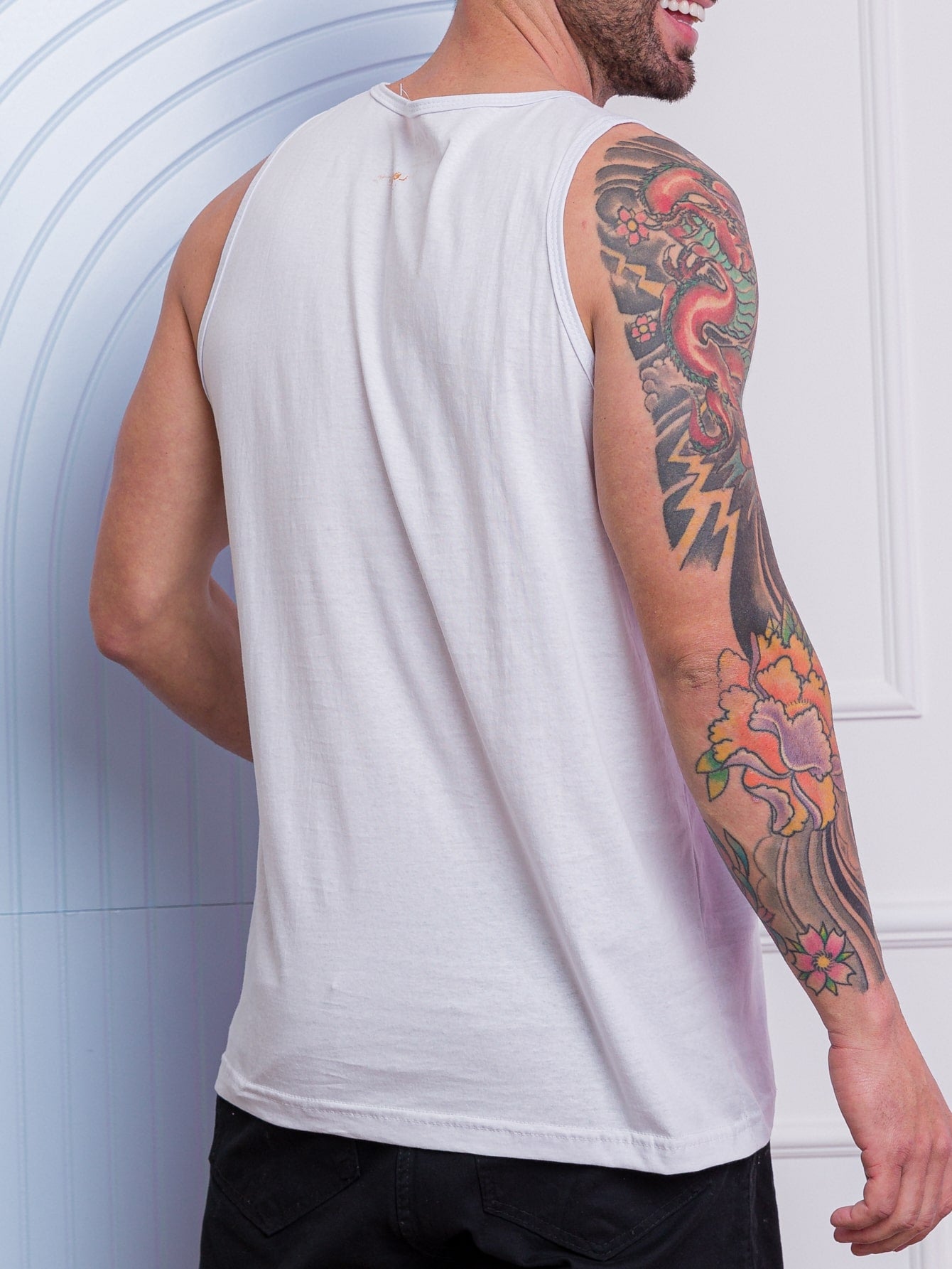 Camiseta Regata Masculina Básica Design Clean Estilo Casual Camiseta Regata Masculina Básica Design Clean Estilo Casual