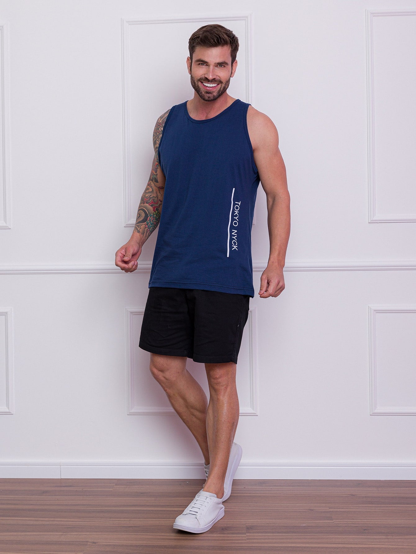 Camiseta Regata Masculina Básica Design Clean Estilo Casual Camiseta Regata Masculina Básica Design Clean Estilo Casual