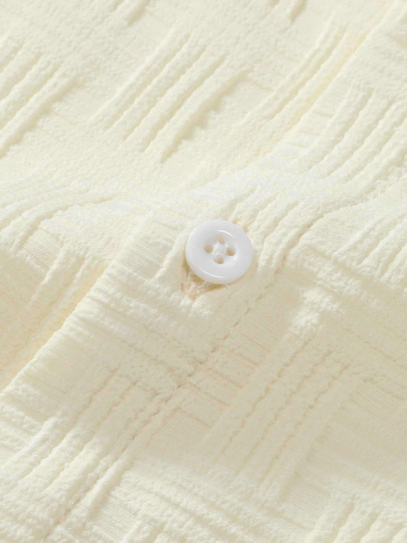 Conjunto Masculino Camisa Texturizada E Shorts Casuais Conjunto Masculino Camisa Texturizada E Shorts Casuais