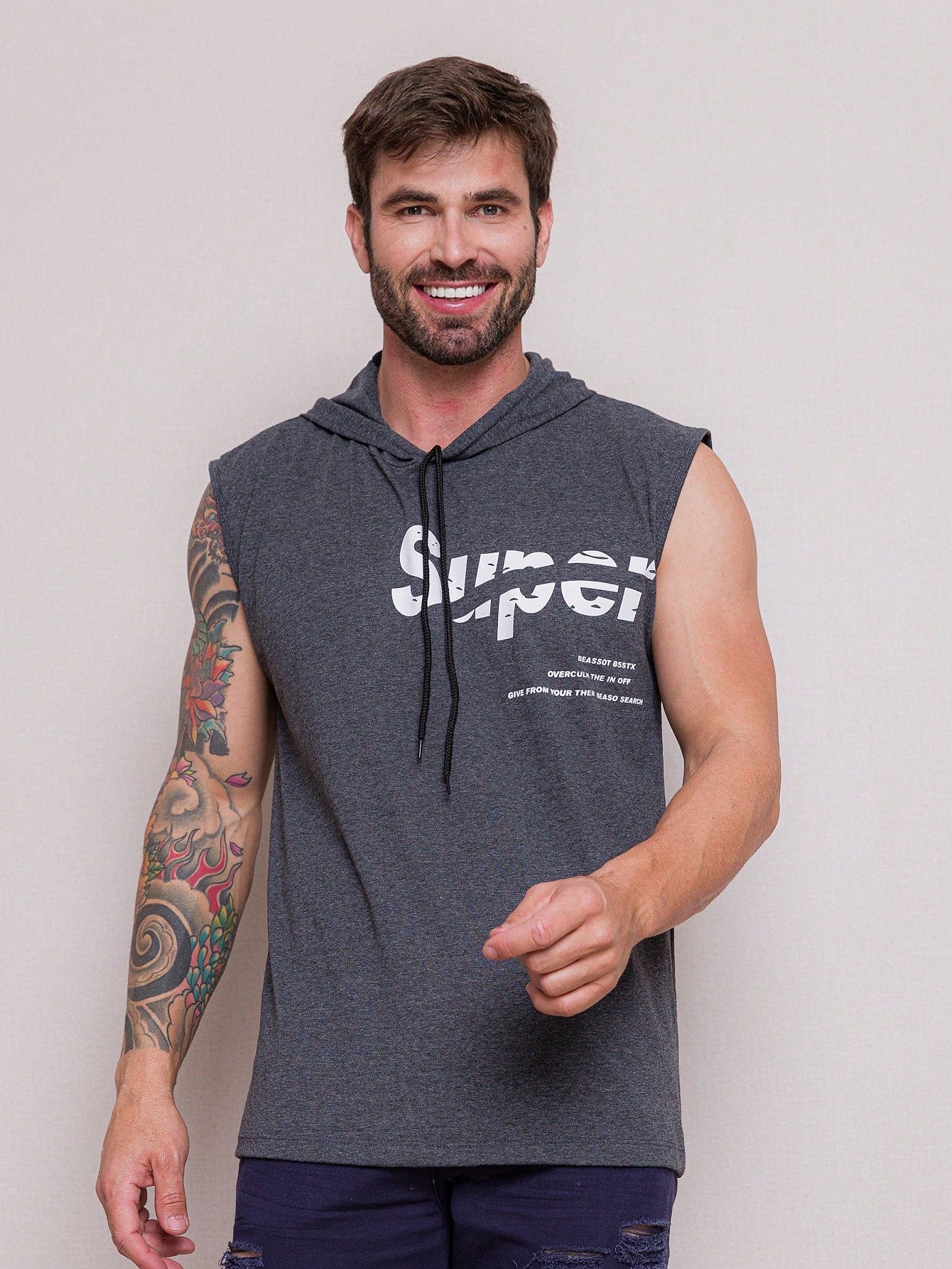 Camiseta Regata Masculina Slim Corte Ajustado Design Moderno Chumbo / PP Camiseta Regata Masculina Slim Corte Ajustado