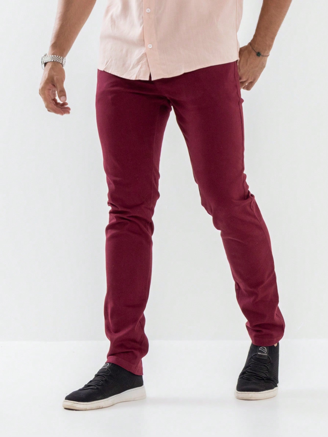 Calça Masculina Jeans Slim Fit Costura Contrastante E Lavagem Atual Calça Masculina Jeans Slim Fit Costura Contrastante