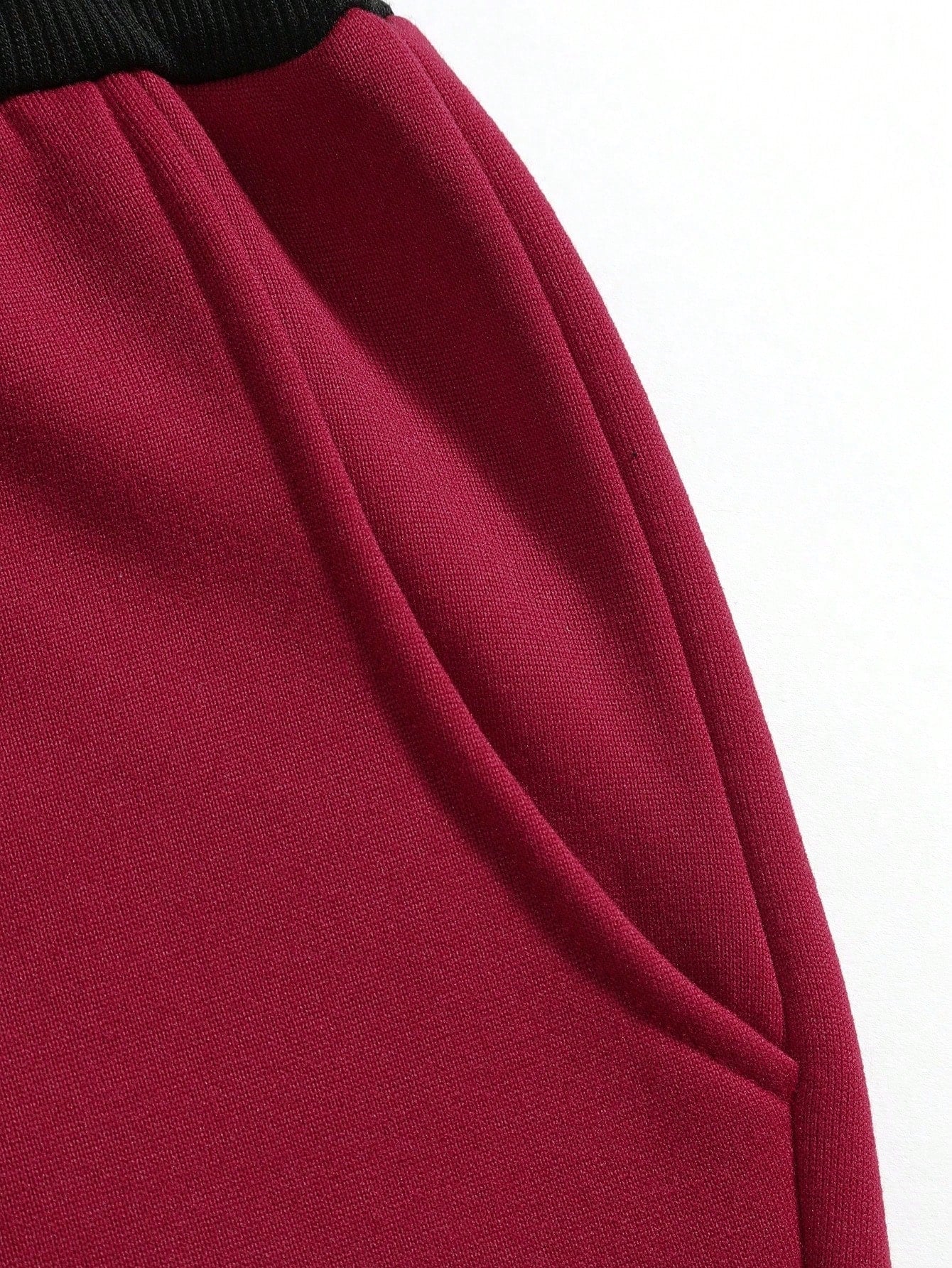 Calça Masculina Jogger Com Estampas Grafitadas Urbanas Calça Masculina Jogger Com Estampas Grafitadas Urbanas