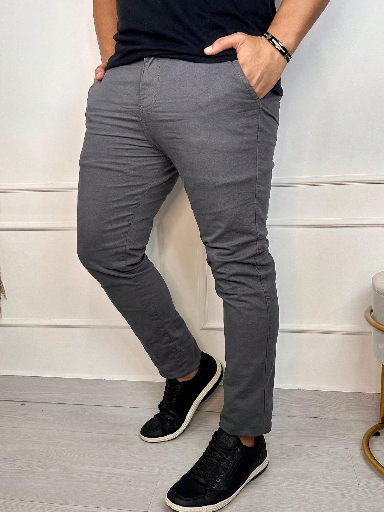 Calça Masculina Jeans Slim Fit Costura Contrastante E Lavagem Moderna Calça Masculina Jeans Slim Fit Costura