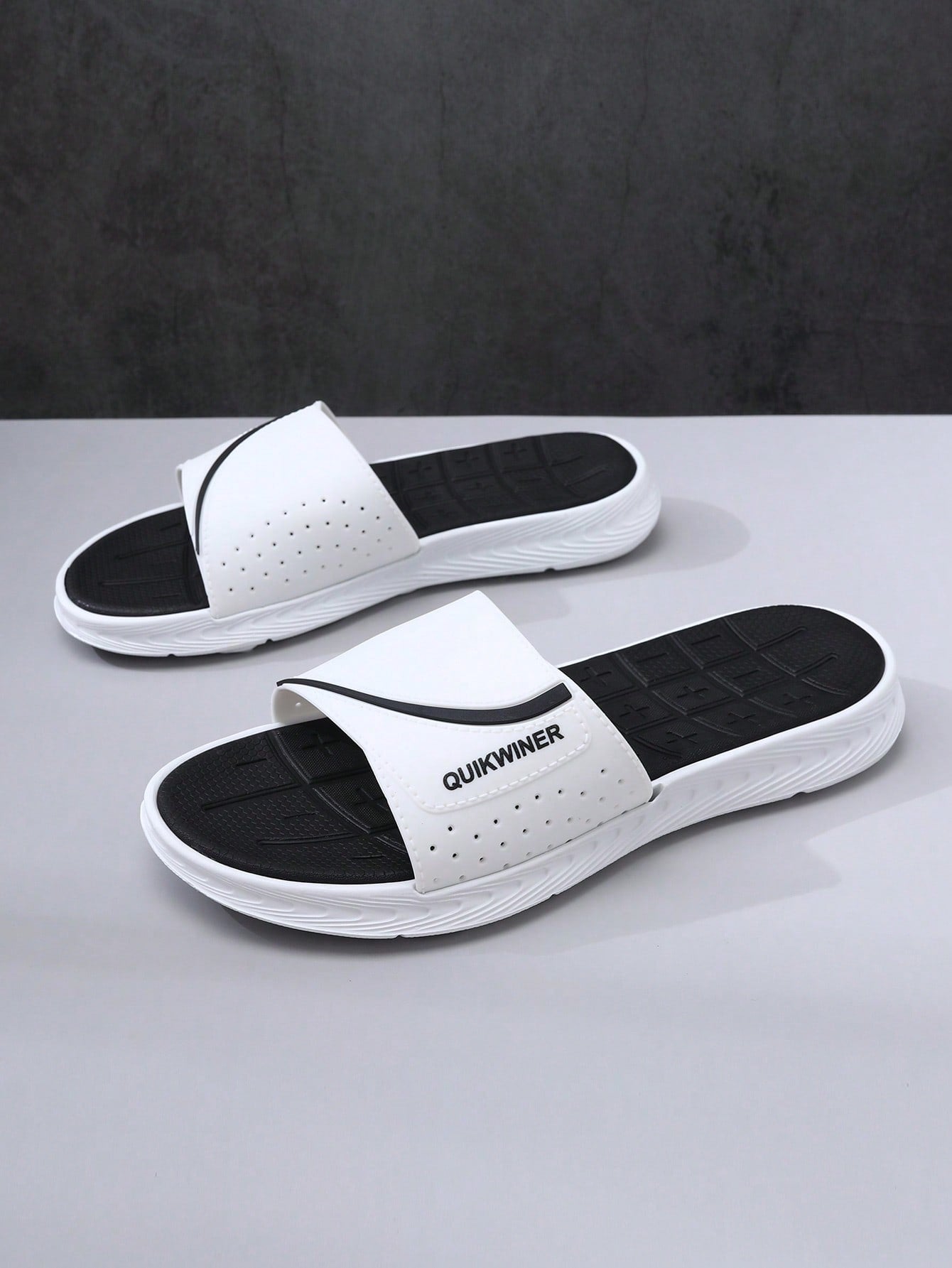 Chinelo Masculino Slip On Solado EVA Grosso Leve e Confortável Chinelo Masculino Slip On Solado EVA Grosso Leve e
