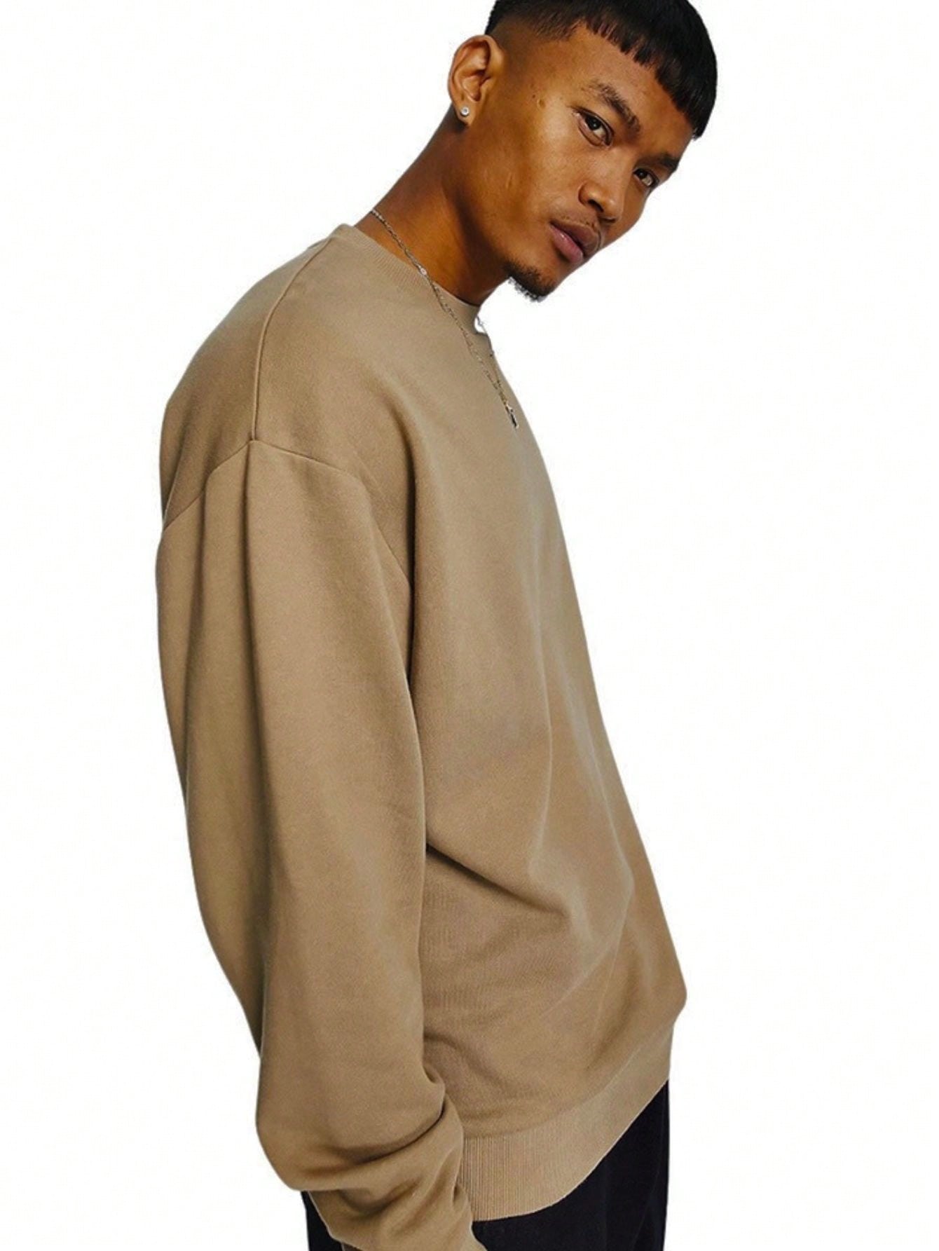 Moletom Masculino Básico Casual Gola Redonda Caimento Solto Moletom Masculino Básico Casual Gola Redonda Caimento Solto