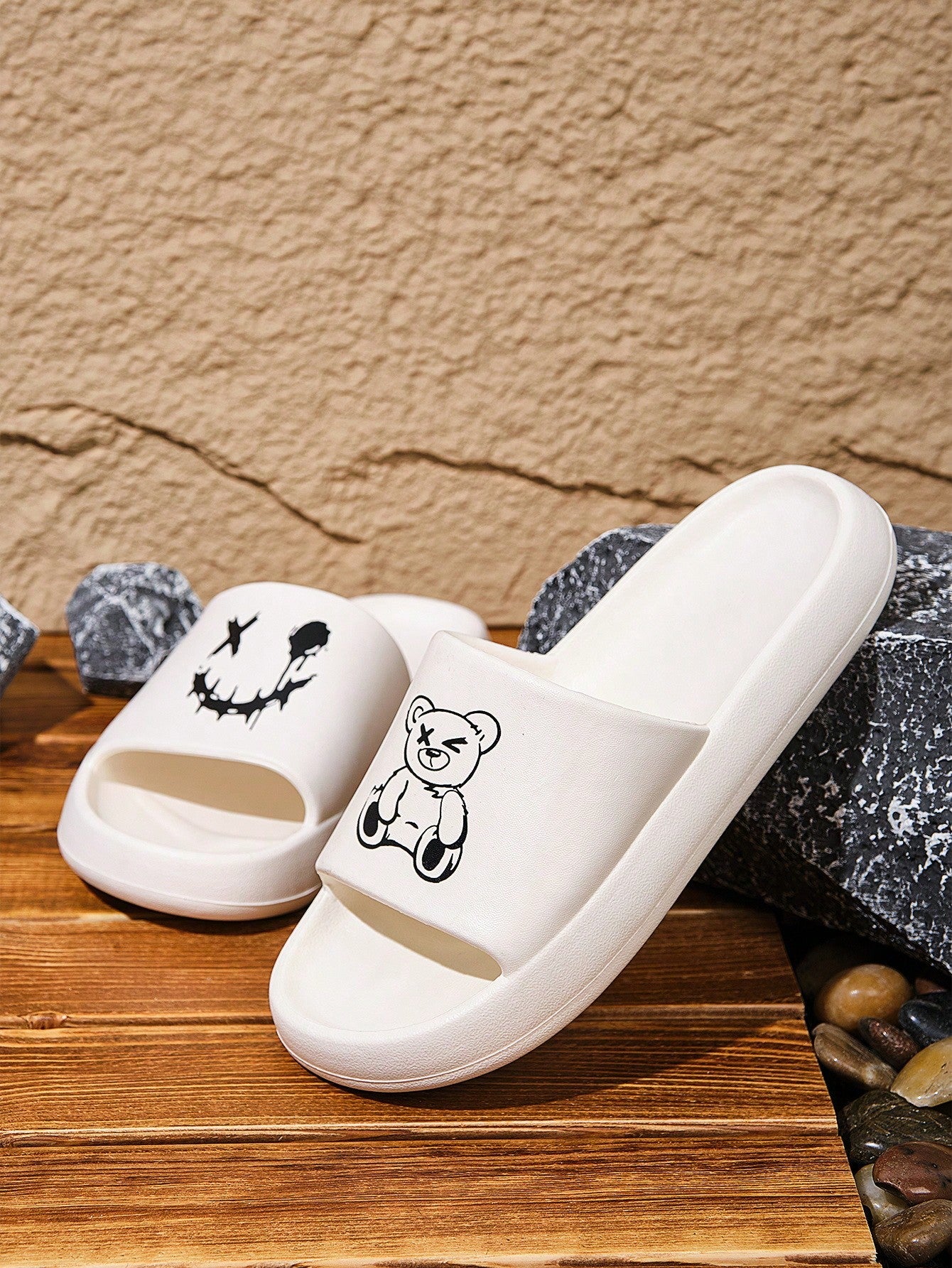 Chinelo Masculino Casual Estampado Cartoon Solado EVA Leve Chinelo Masculino Casual Estampado Cartoon Solado EVA Leve