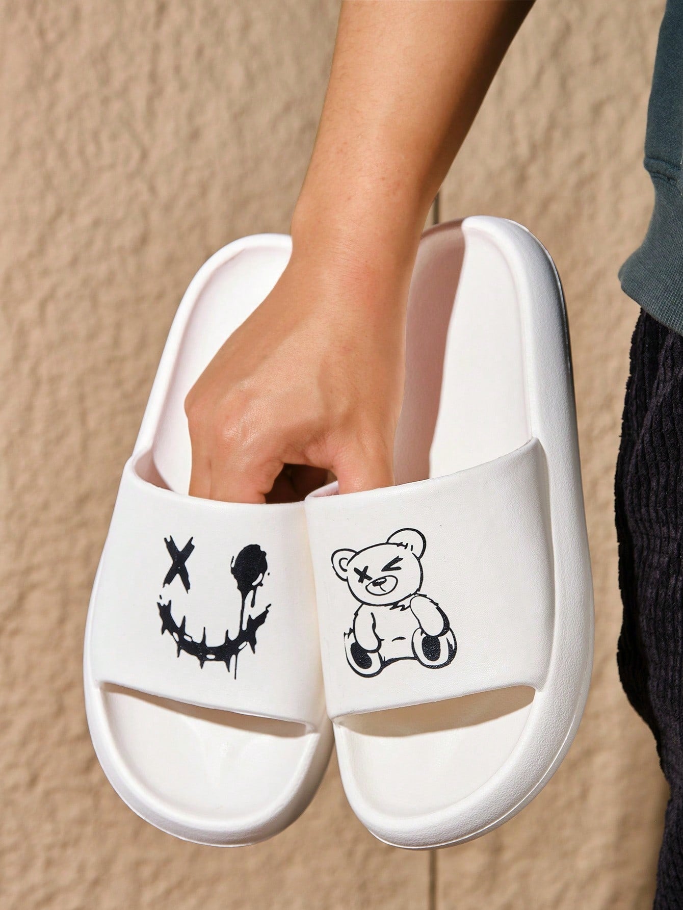 Chinelo Masculino Casual Estampado Cartoon Solado EVA Leve Branco / 36 Chinelo Masculino Casual Estampado Cartoon