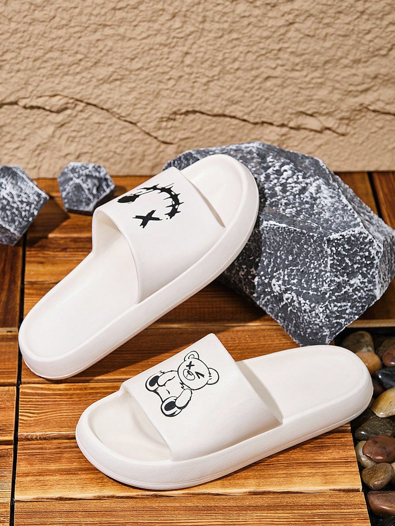 Chinelo Masculino Casual Estampado Cartoon Solado EVA Leve Chinelo Masculino Casual Estampado Cartoon Solado EVA Leve