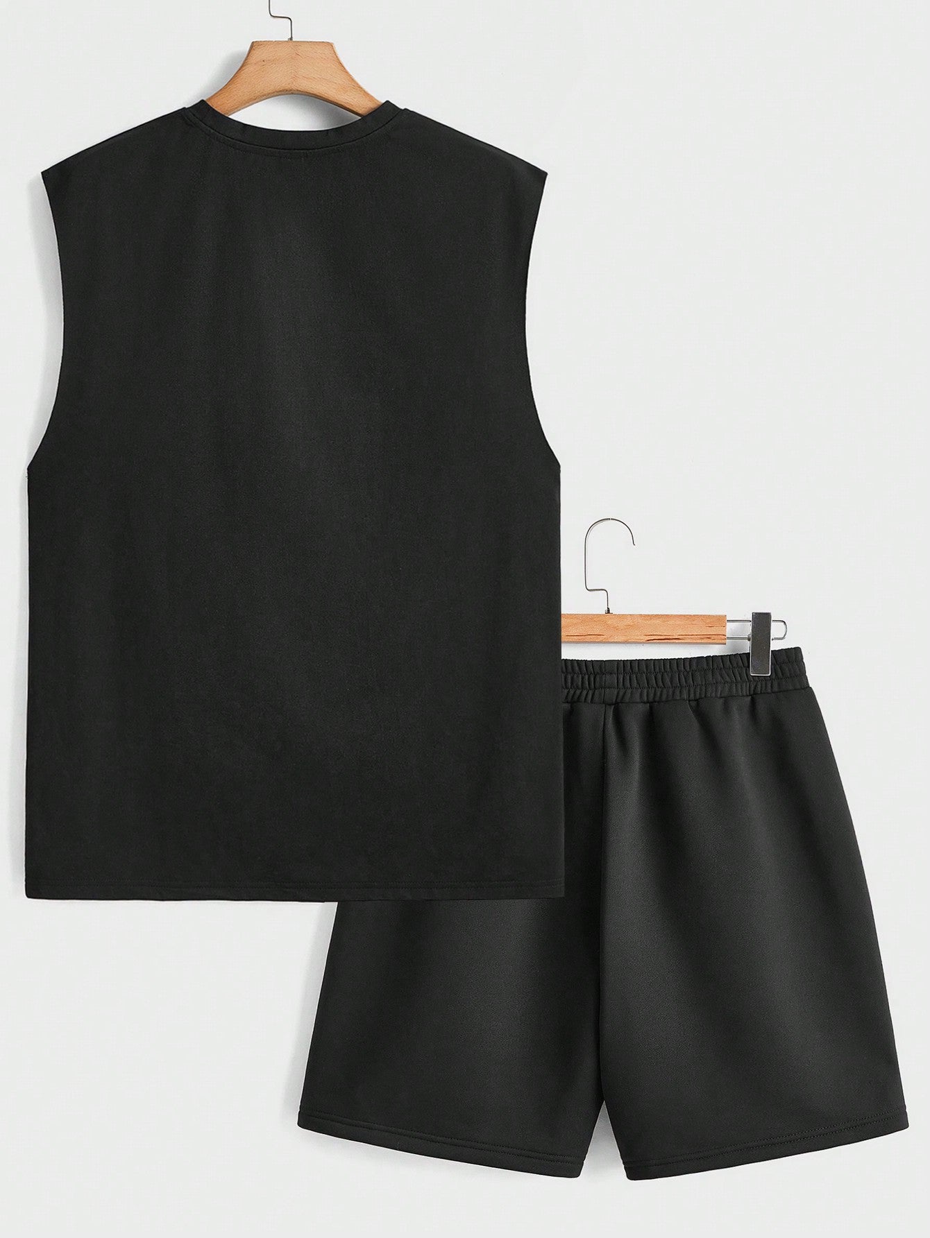 Conjunto Masculino Regata Estampada E Shorts Esportivos Com Cós Conjunto Masculino Regata Estampada E Shorts Esportivos