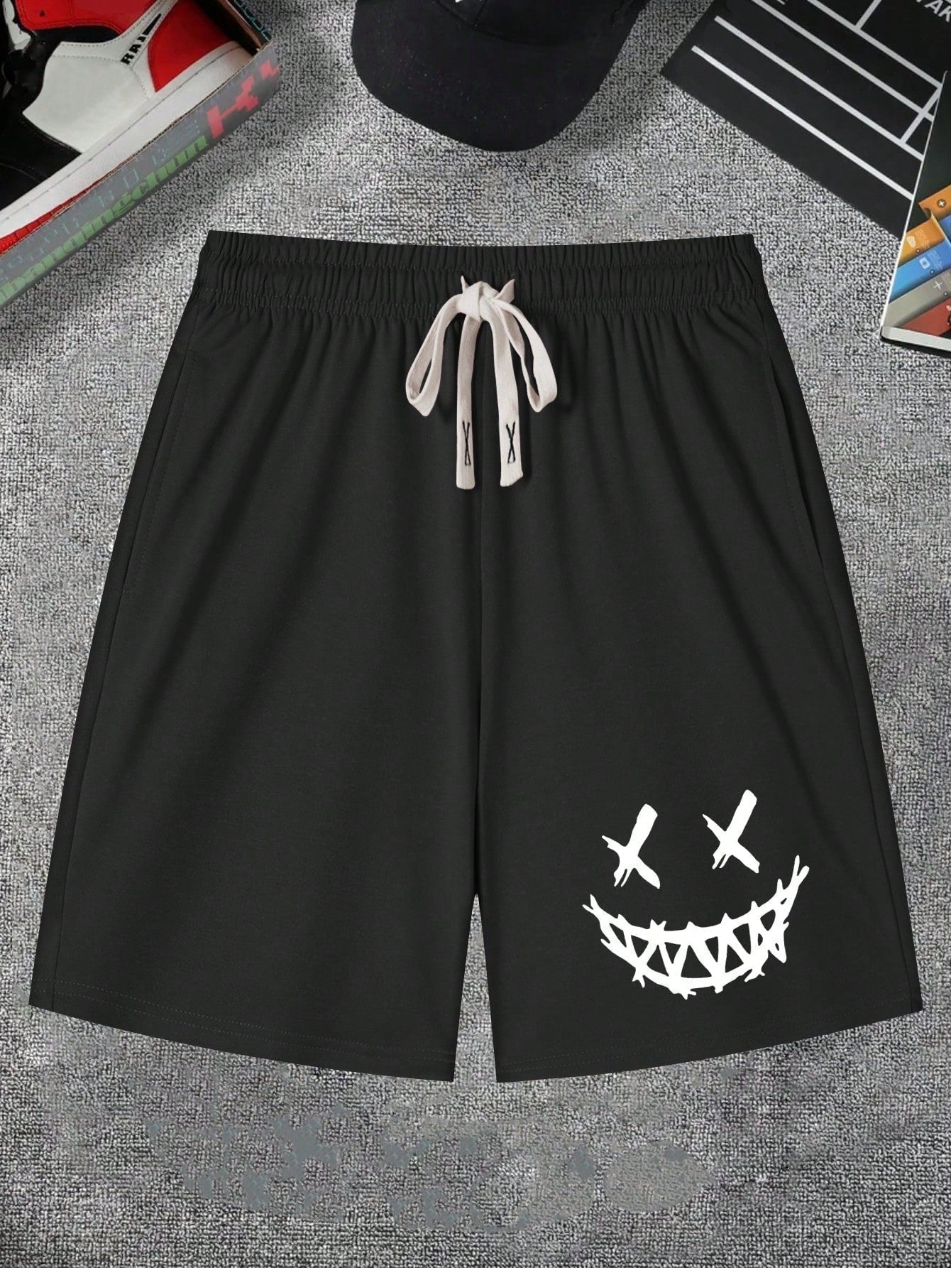 Shorts Masculino Estampado Grafismo Urbano E Cintura Ajustável Shorts Masculino Estampado Com Estilo Anime E Cintura
