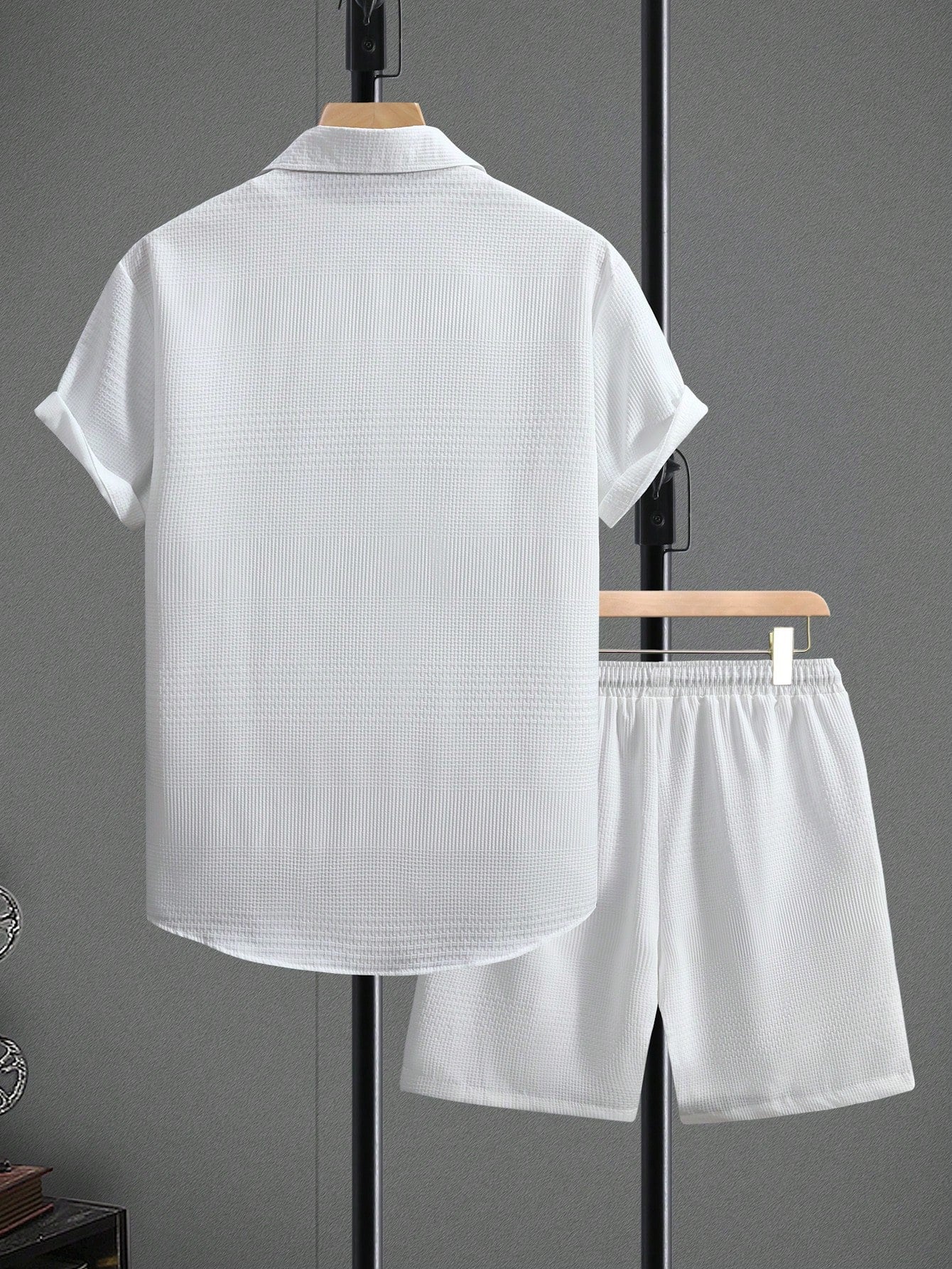 Conjunto Masculino Camisa Manga Curta E Shorts Cós Ajustável Conjunto Masculino Camisa Manga Curta E Shorts Cós