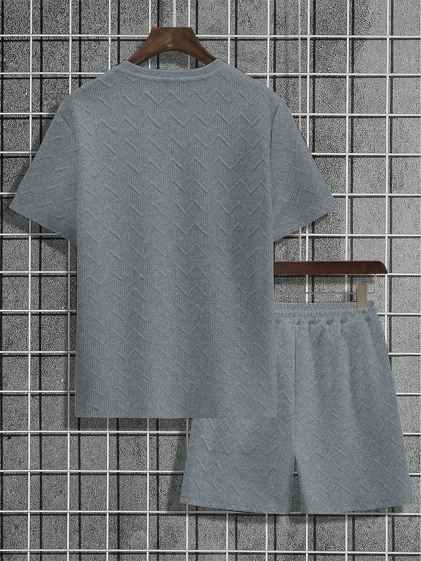 Conjunto Masculino Camiseta Texturizada E Shorts Confortáveis Conjunto Masculino Camiseta Texturizada E Shorts