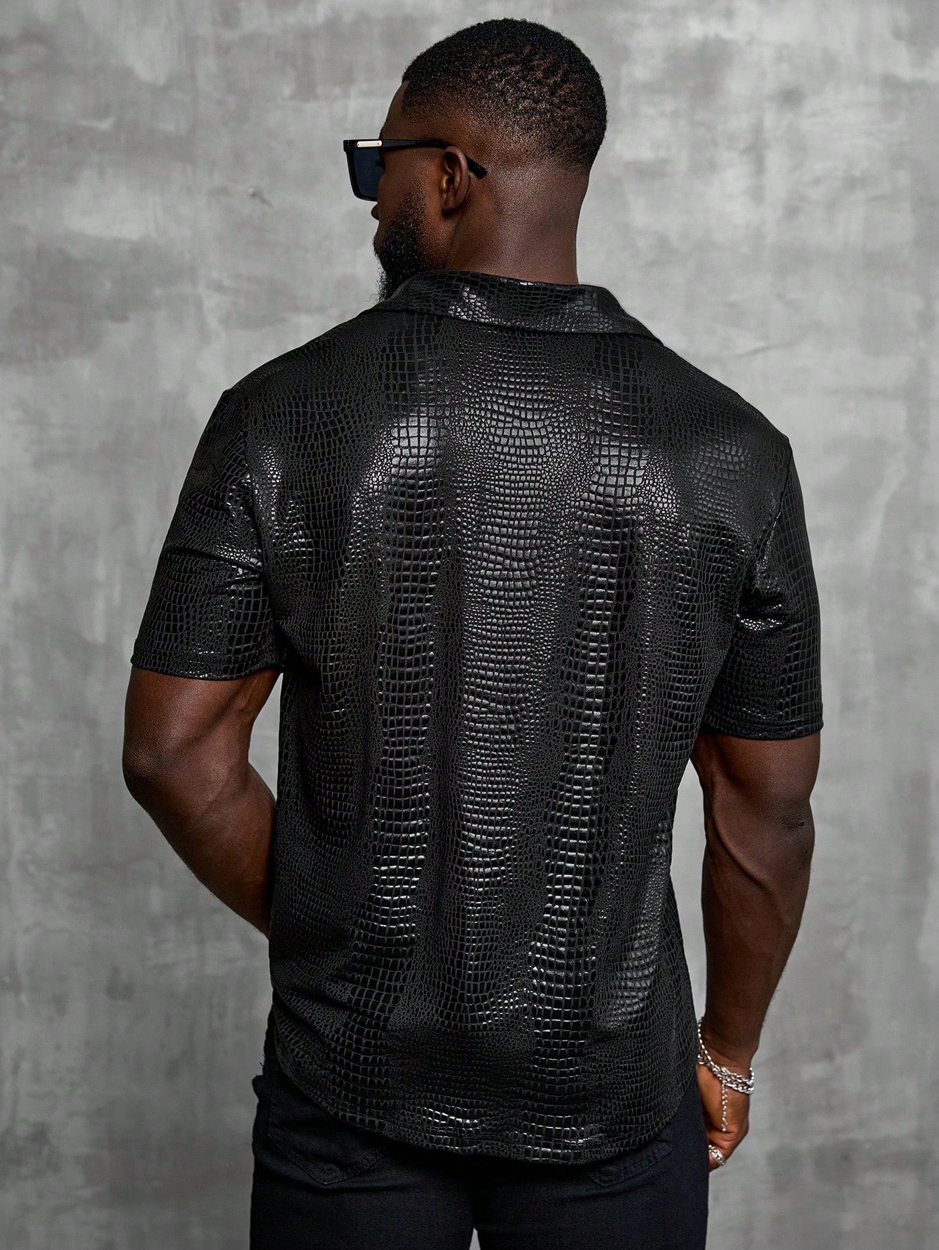 Camisa Masculina De Botão Brilhante Estampa Animal Luxuosa Camisa Masculina De Botão Brilhante Estampa Animal Luxuosa