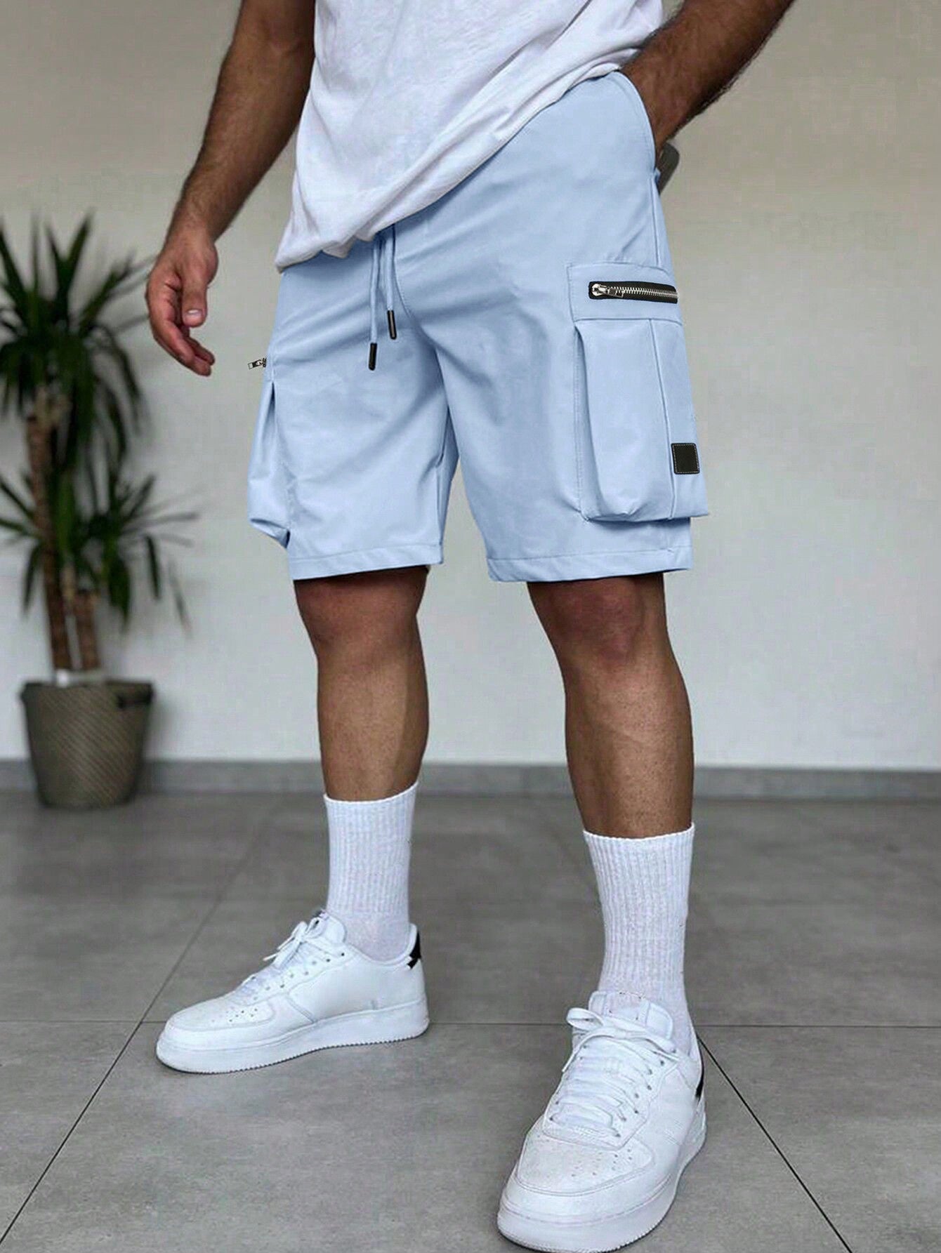Shorts Masculino Cargo Estilo Street Com Zíper Decorativo Azul Bebê / PP Shorts Masculino Cargo Estilo Street Com Zíper