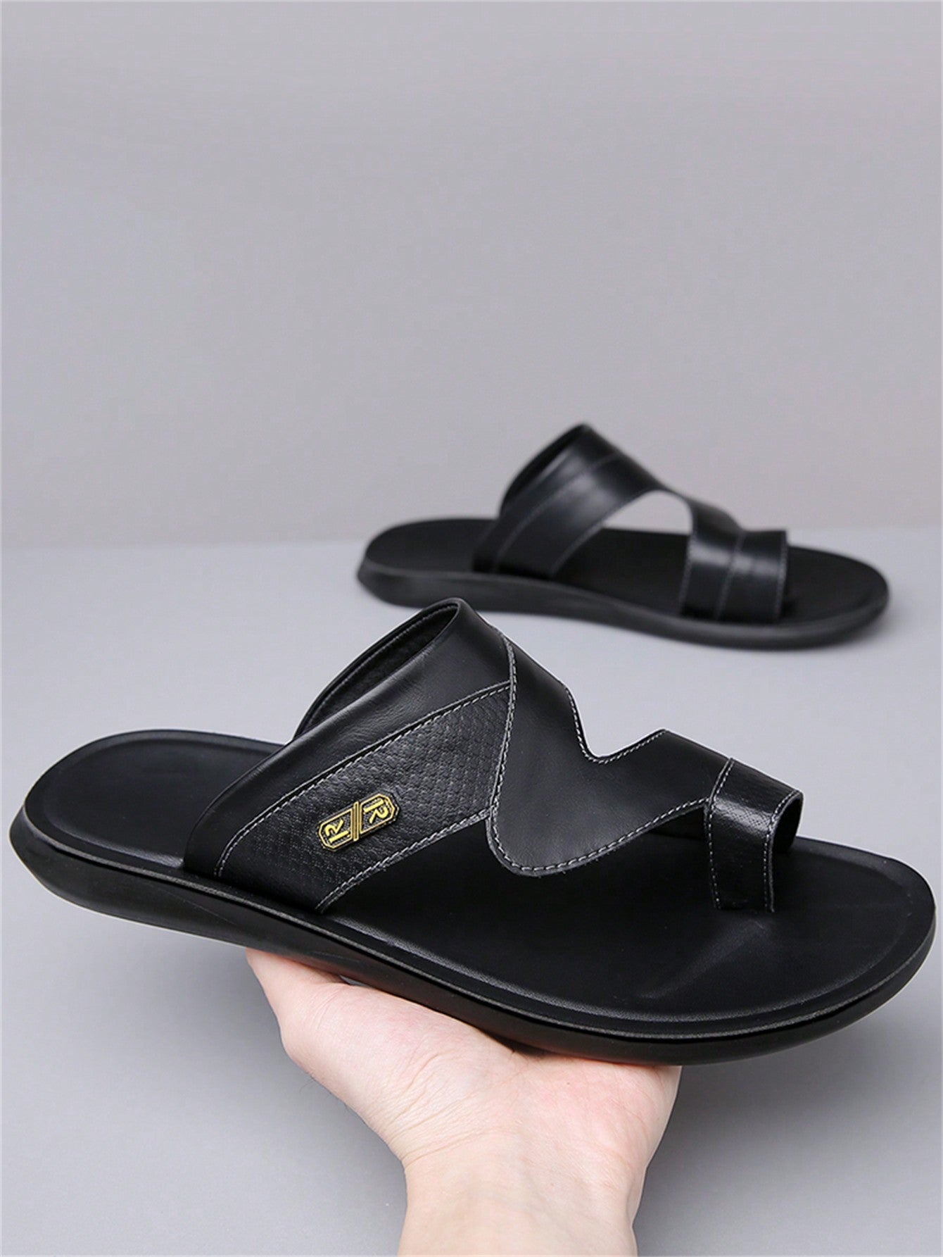 Chinelo Masculino Slide Casual Solado Macio Antiderrapante Chinelo Masculino Slide Casual Solado Macio Antiderrapante