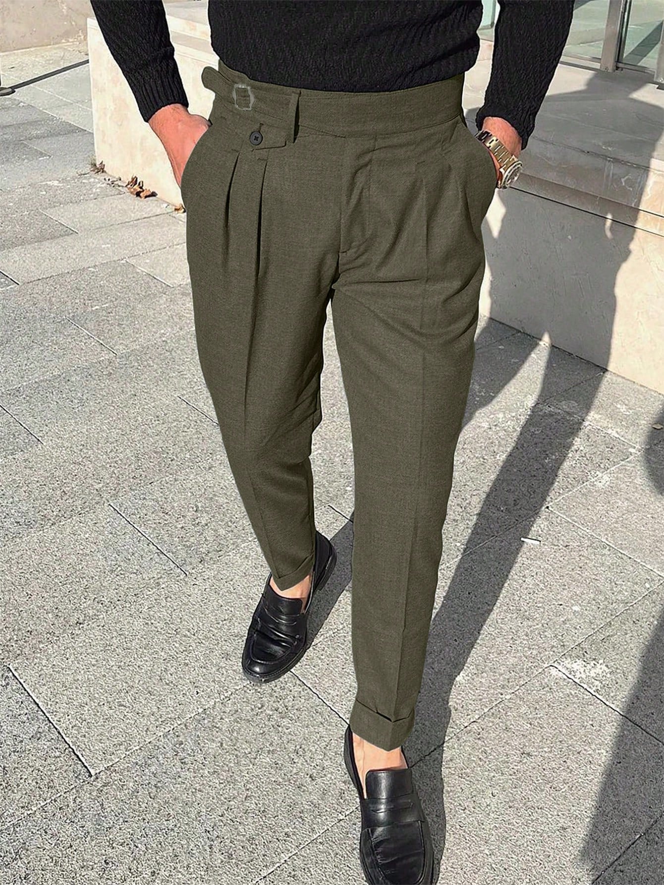 Calça Masculina Social Slim Fit Com Cós Alto E Pregas Frontais Verde Militar / PP Calça Masculina Social Slim Fit Com