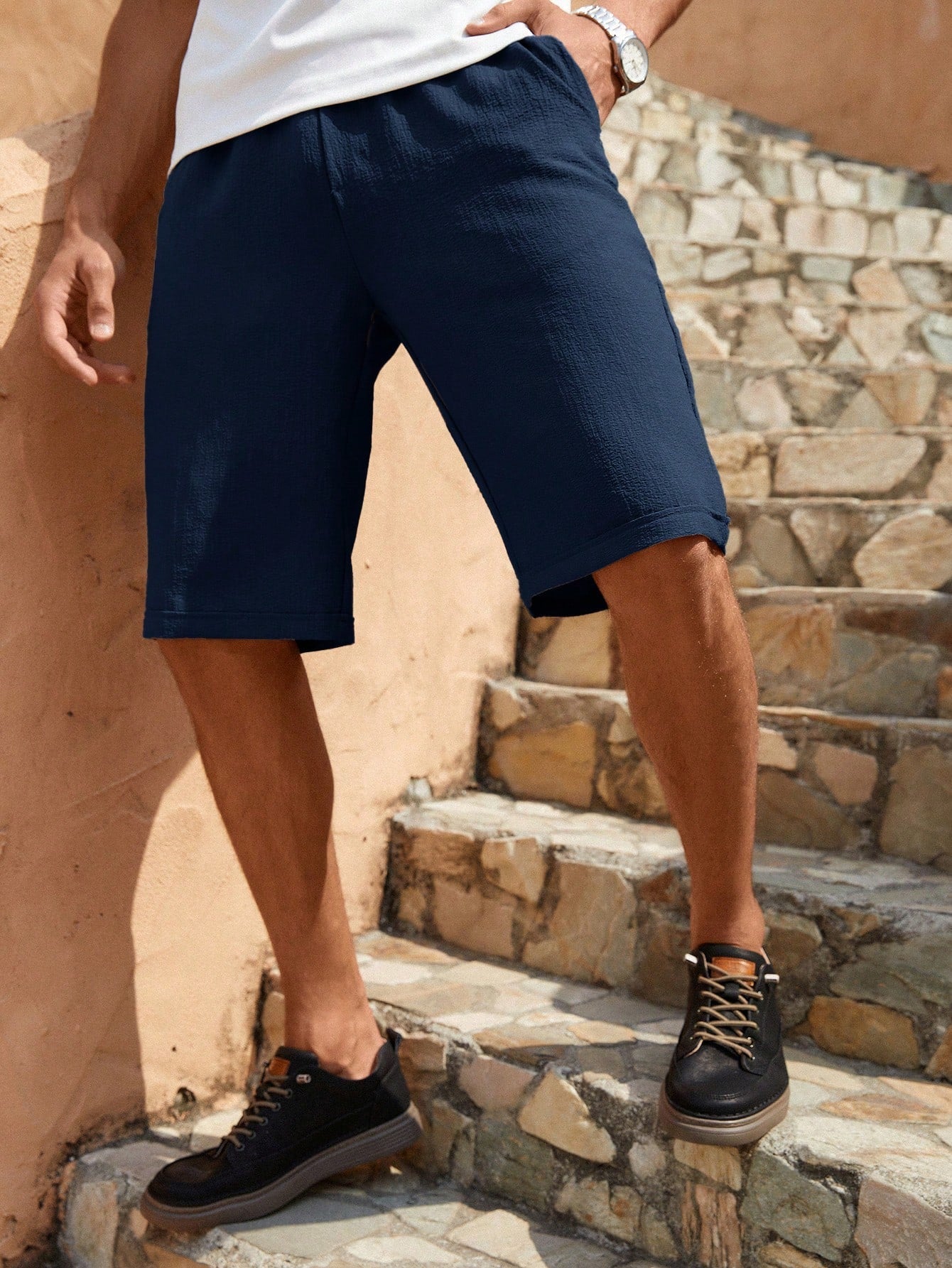 Shorts Masculino Com Tecido Texturizado E Caimento Relaxado Shorts Masculino Com Tecido Texturizado E Caimento Relaxado