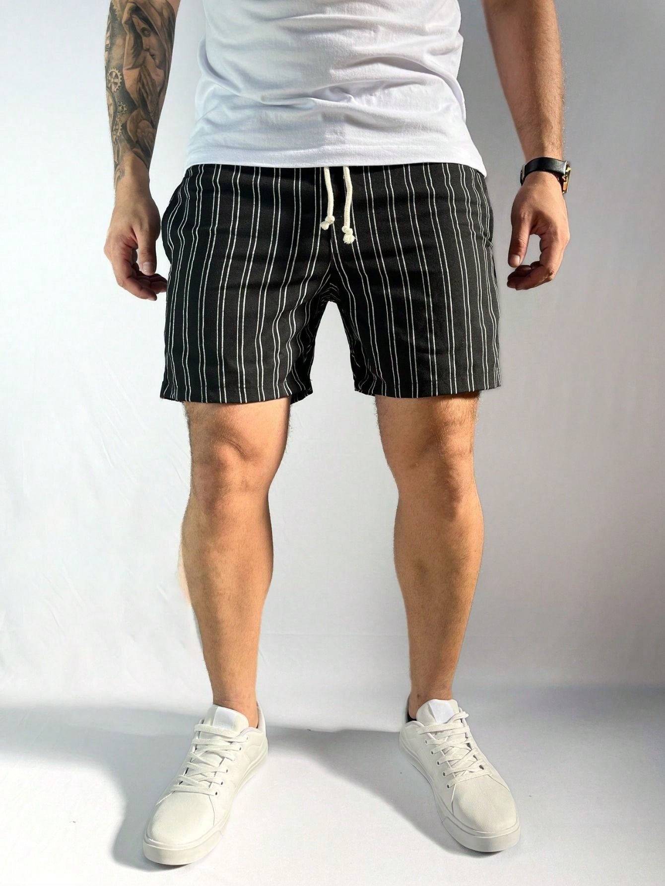 Shorts Masculino Mauricinho Casual Com Elástico E Caimento Preto / PP Shorts Masculino Mauricinho Casual Com Elástico E