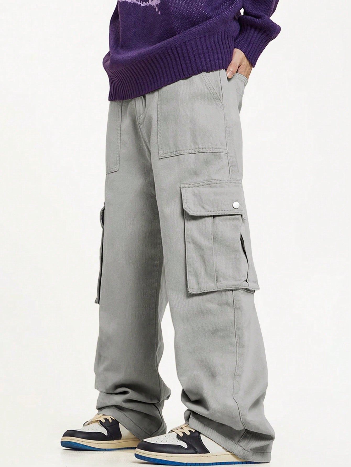 Calça Masculina Cargo Casual Bolsos Sobrepostos E Corte Clássico Calça Masculina Cargo Casual Bolsos Sobrepostos E