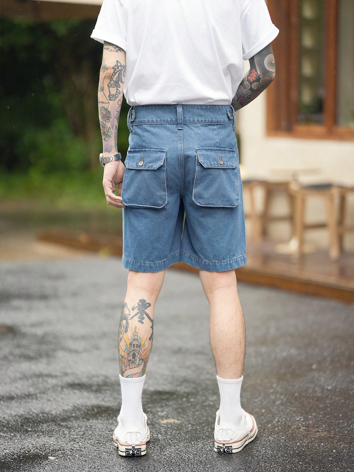 Bermuda Masculina Jeans Com Bolsos E Estilo Retrô Bermuda Masculina Jeans Com Bolsos E Estilo Retrô