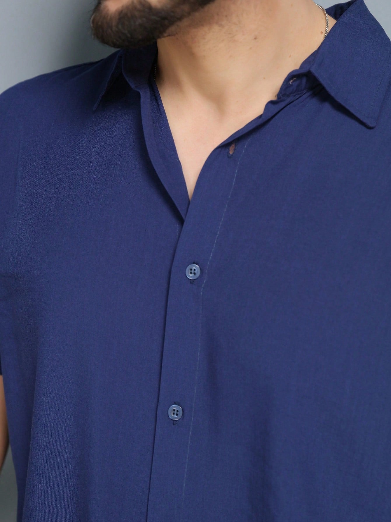 Conjunto Masculino Camisa Manga Curta E Shorts Estampa Lisa Conjunto Masculino Camisa Manga Curta E Shorts Estampa Lisa