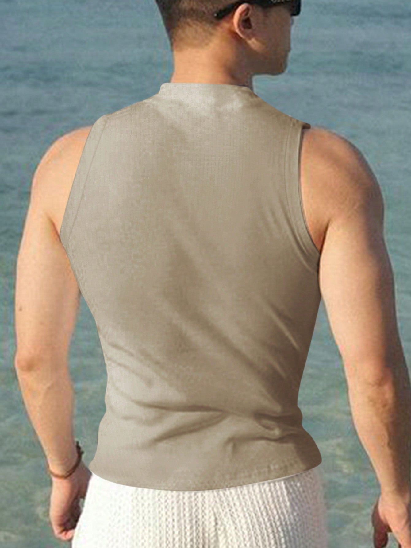 Camiseta Regata Masculina Gola Redonda Textura Canelada Camiseta Regata Masculina Gola Redonda Textura Canelada