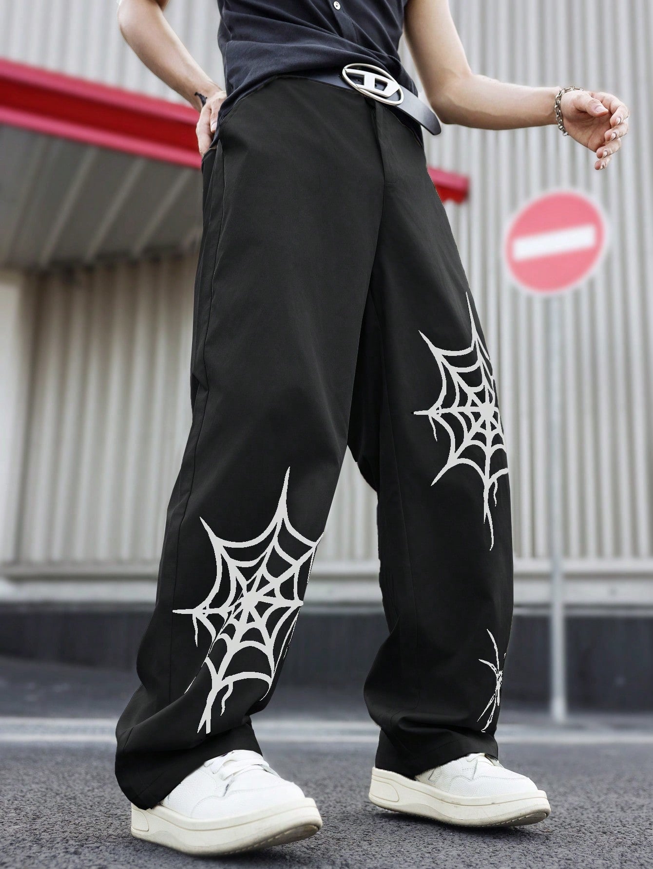 Calça Masculina Reta Com Estampa Aranha E Bolsos Funcionais Calça Masculina Cargo Solta Estampa Camuflada Bolsos