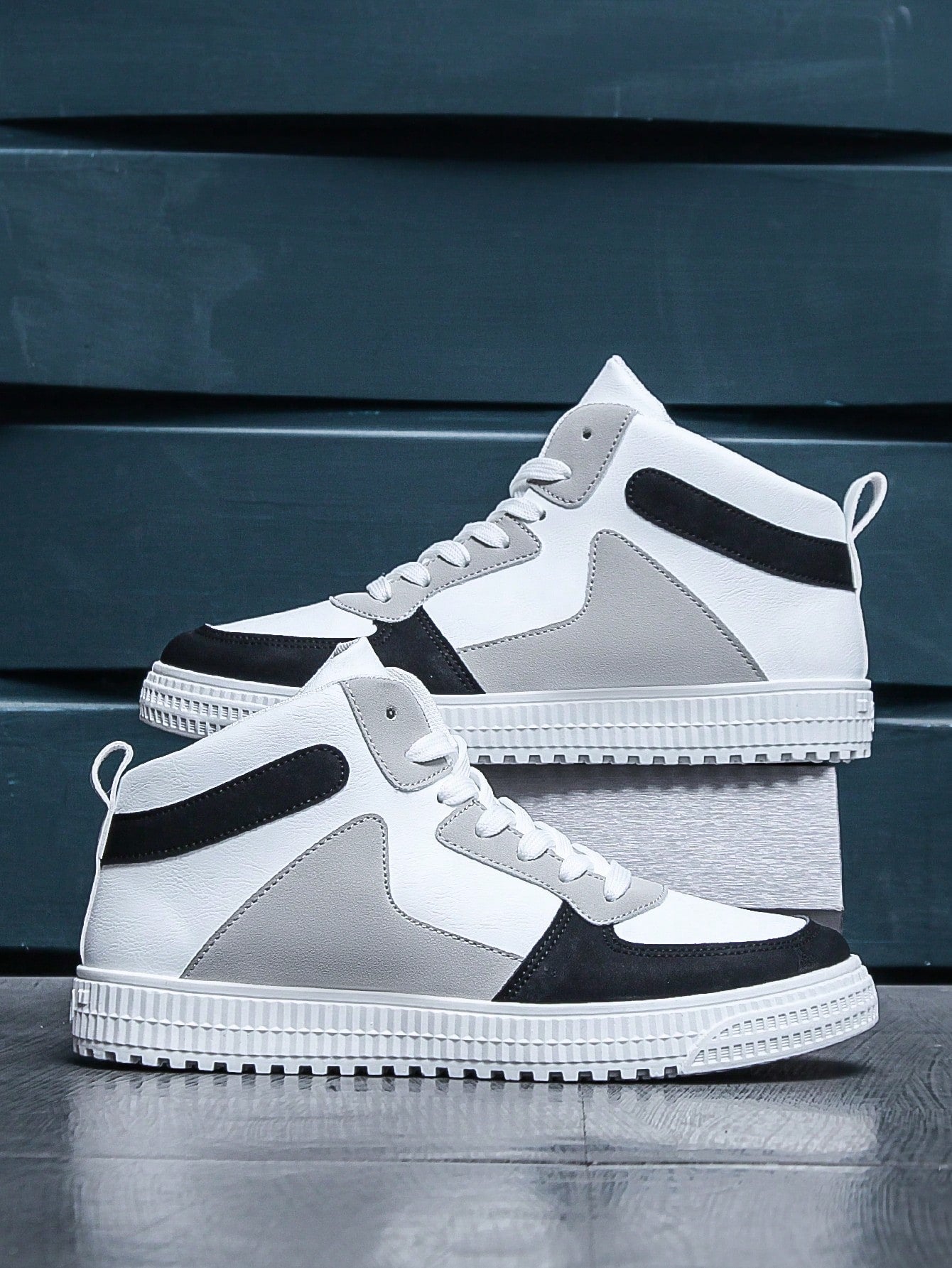 Tênis Masculino Street Cano Alto Cadarço Solado Tratorado Urbano Branco / 36 Tênis Masculino Street Cano Alto Cadarço