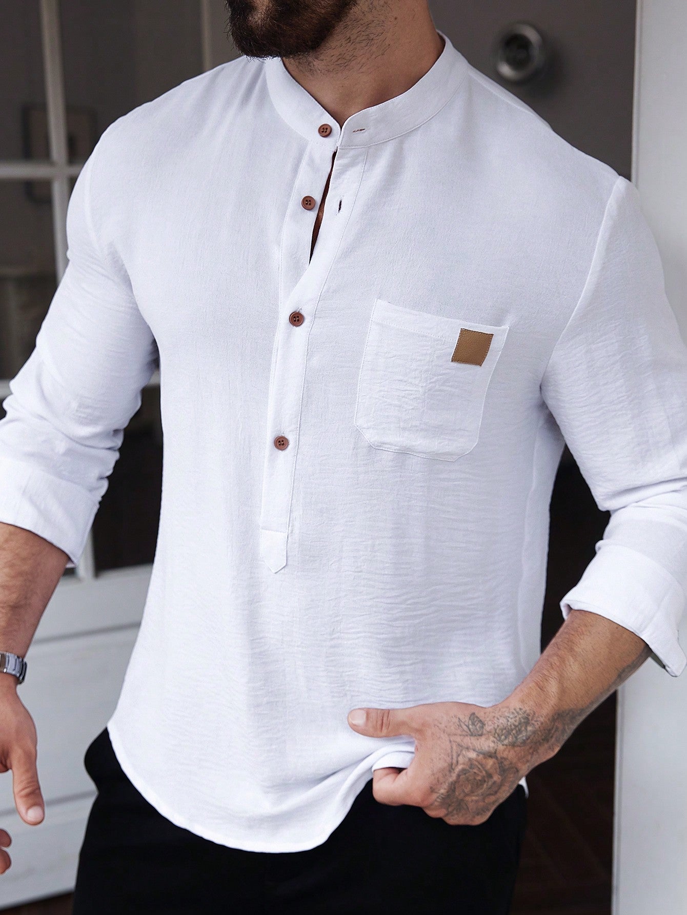 Camisa Masculina Gola Padre Botões Tecido Leve Camisa Masculina Gola Padre Botões Tecido Leve