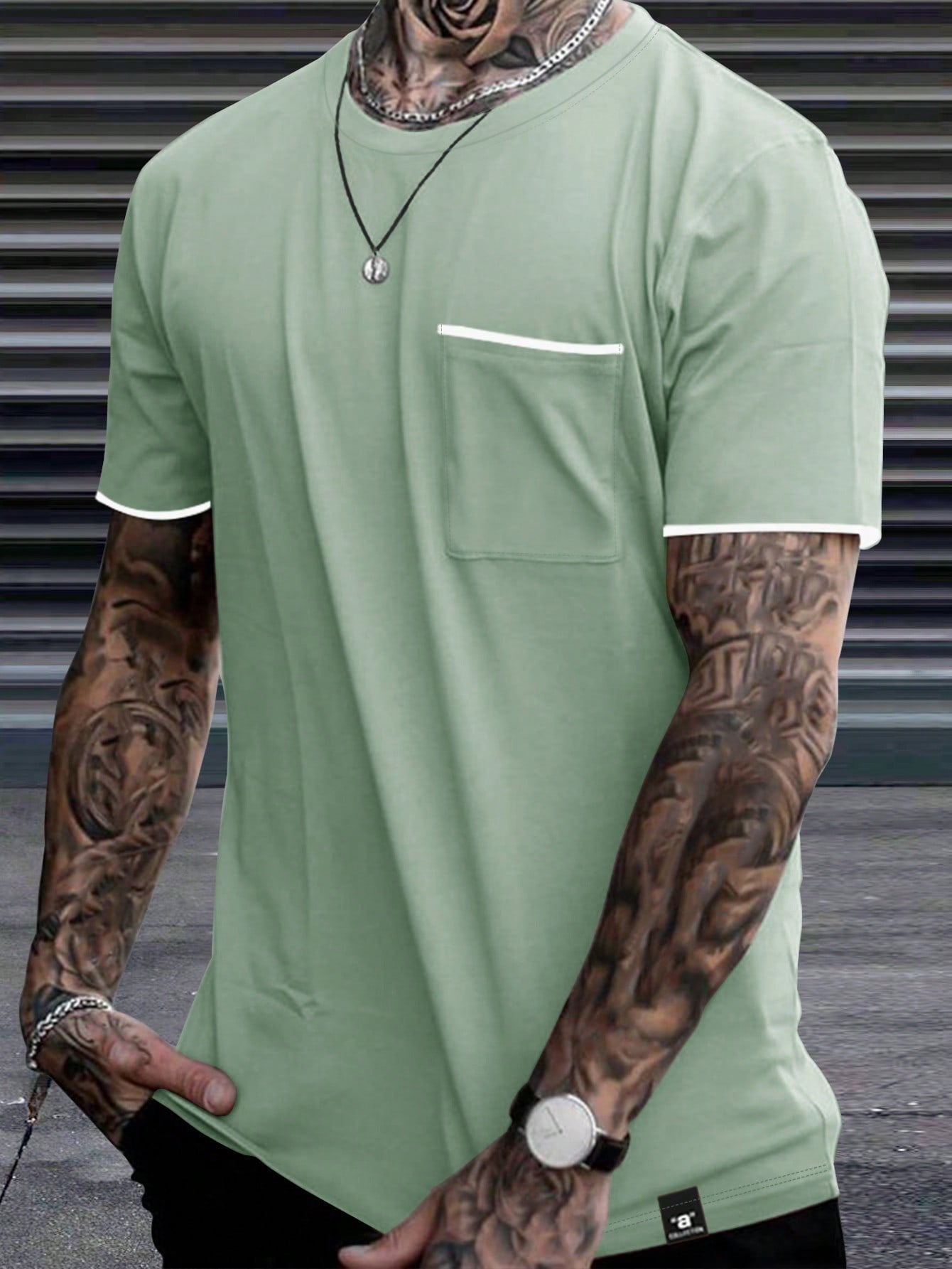 Camisa Masculina Slim Detalhes Contrastantes Bolso Verde Menta / PP Camisa Masculina Slim Detalhes Contrastantes Bolso