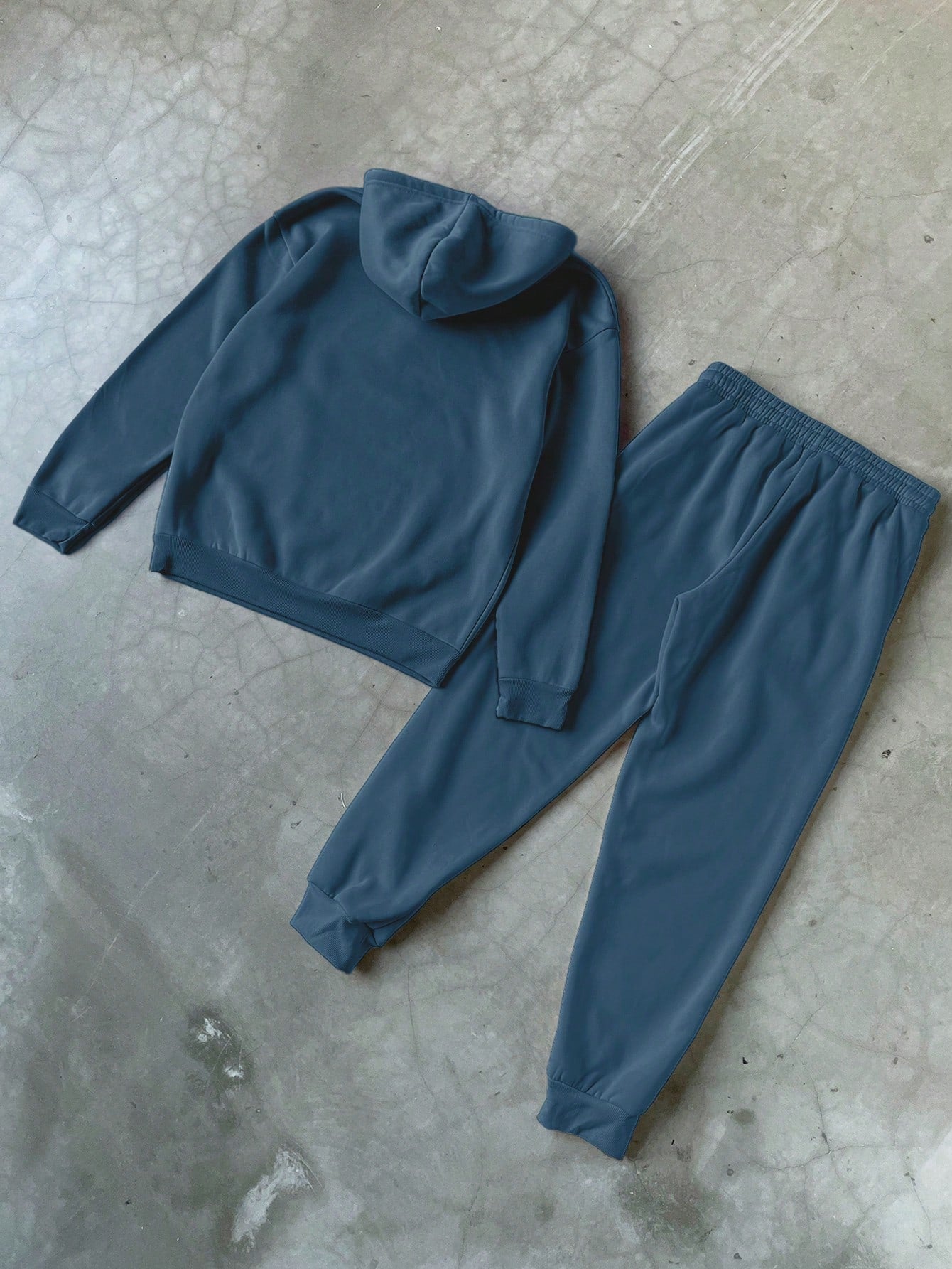 Conjunto Masculino Moletom Estilo Street Com Estampas Urbanas Conjunto Masculino Moletom Estilo Street Com Estampas