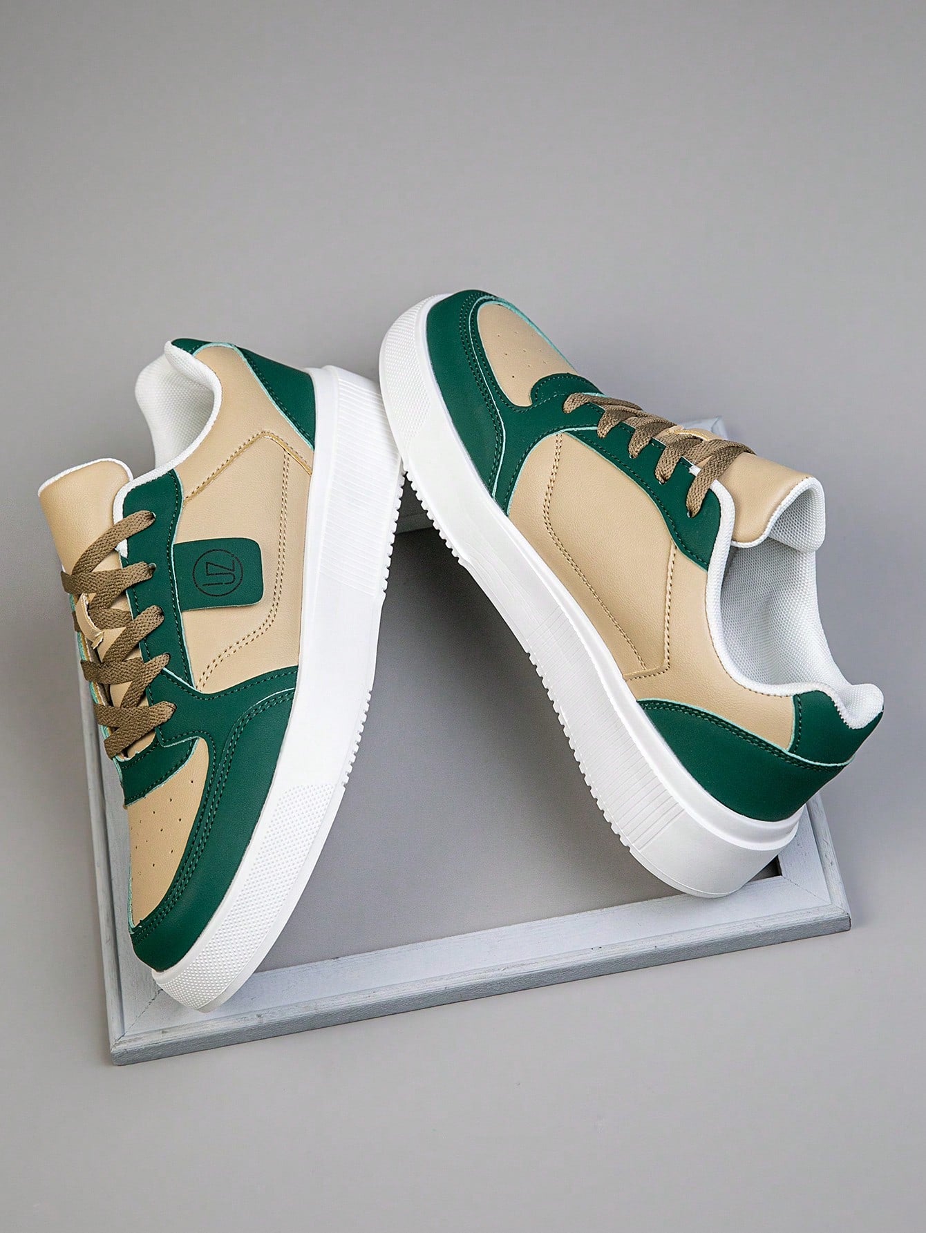 Tênis Masculino Street Board Cadarço Design Exclusivo Solado Seguro Tênis Masculino Street Board Cadarço Design