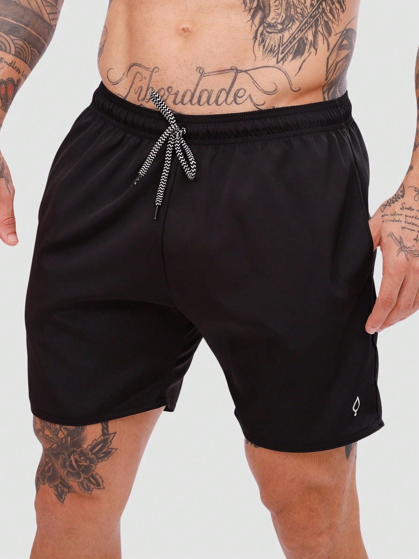 Shorts Masculino Esportivo Com Cintura Ajustável E Leveza Preto / PP Shorts Masculino Esportivo Com Cintura Ajustável E