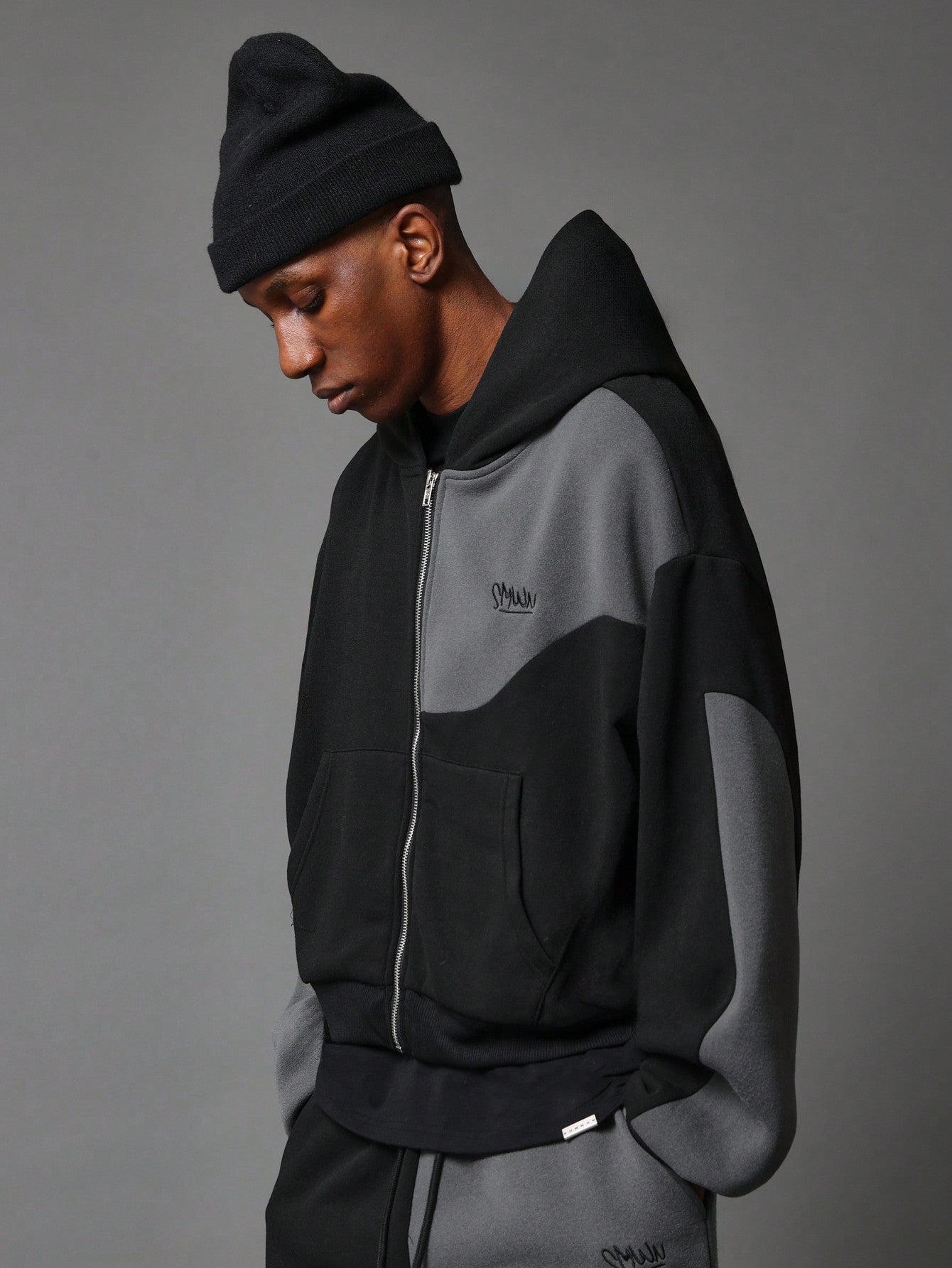 Conjunto Masculino Moletom Com Zíper E Calça Jogger Blocos De Cor Conjunto Masculino Moletom Com Zíper E Calça Jogger