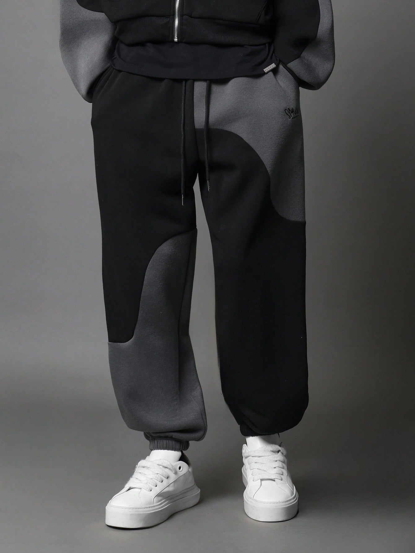 Conjunto Masculino Moletom Com Zíper E Calça Jogger Blocos De Cor Conjunto Masculino Moletom Com Zíper E Calça Jogger