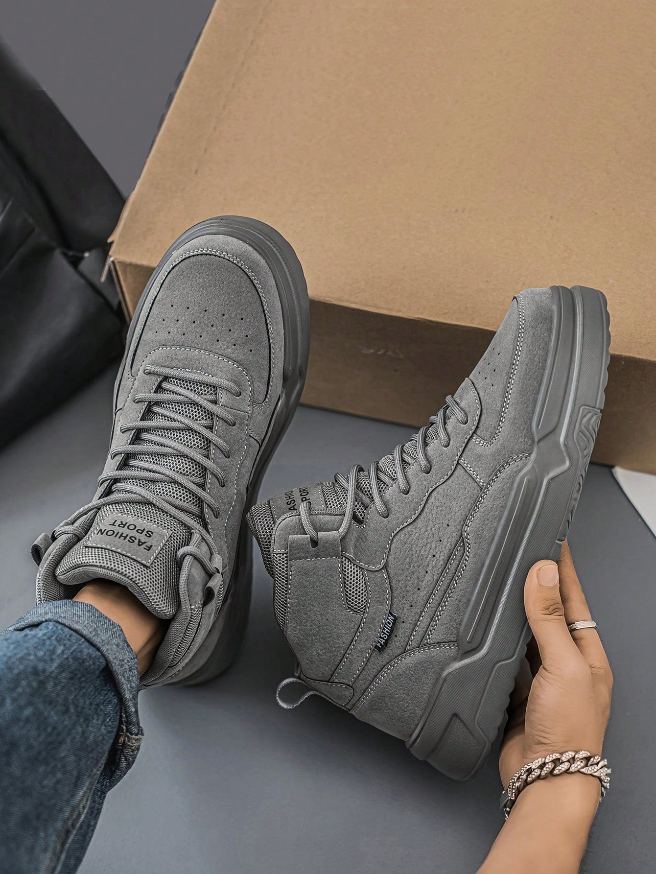 Tênis Masculino Cano Alto Street Estilo Skate Urbano Tênis Masculino Cano Alto Street Estilo Skate Urbano