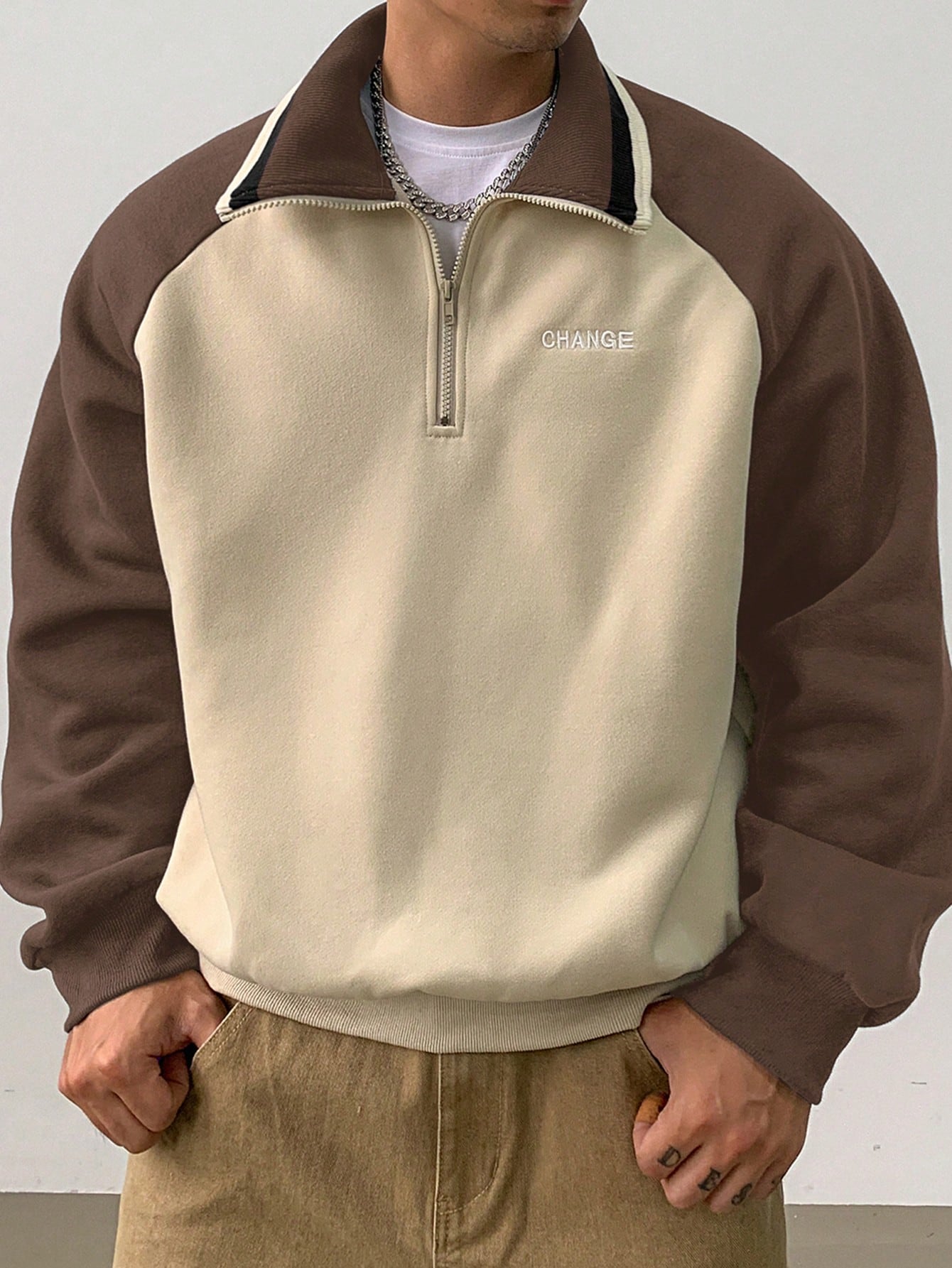 Moletom Masculino Bicolor Com Zíper Gola Alta Café / PP Moletom Masculino Bicolor Com Zíper Gola Alta